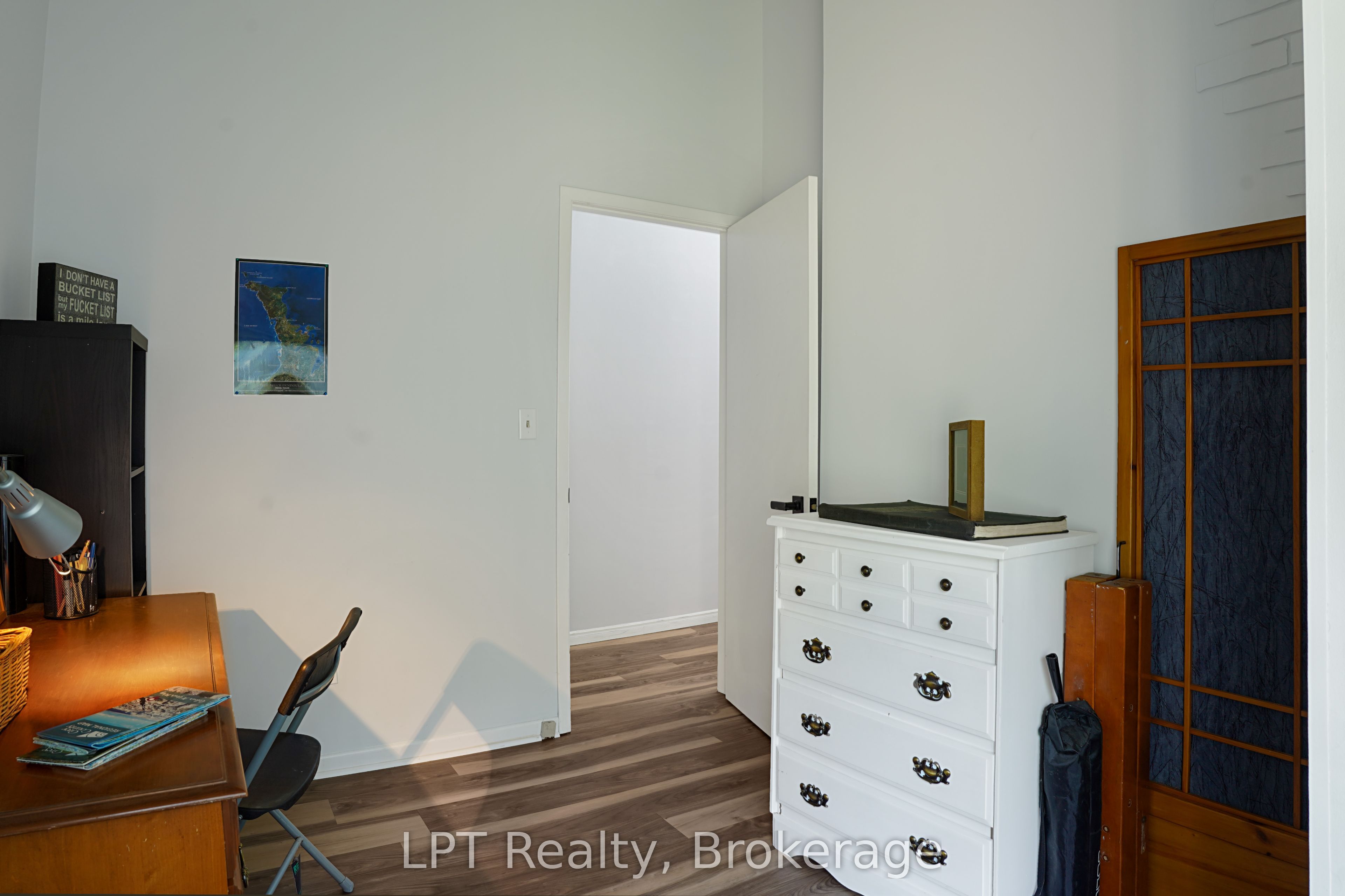 3 Cardinal Avenue Property Photo 23