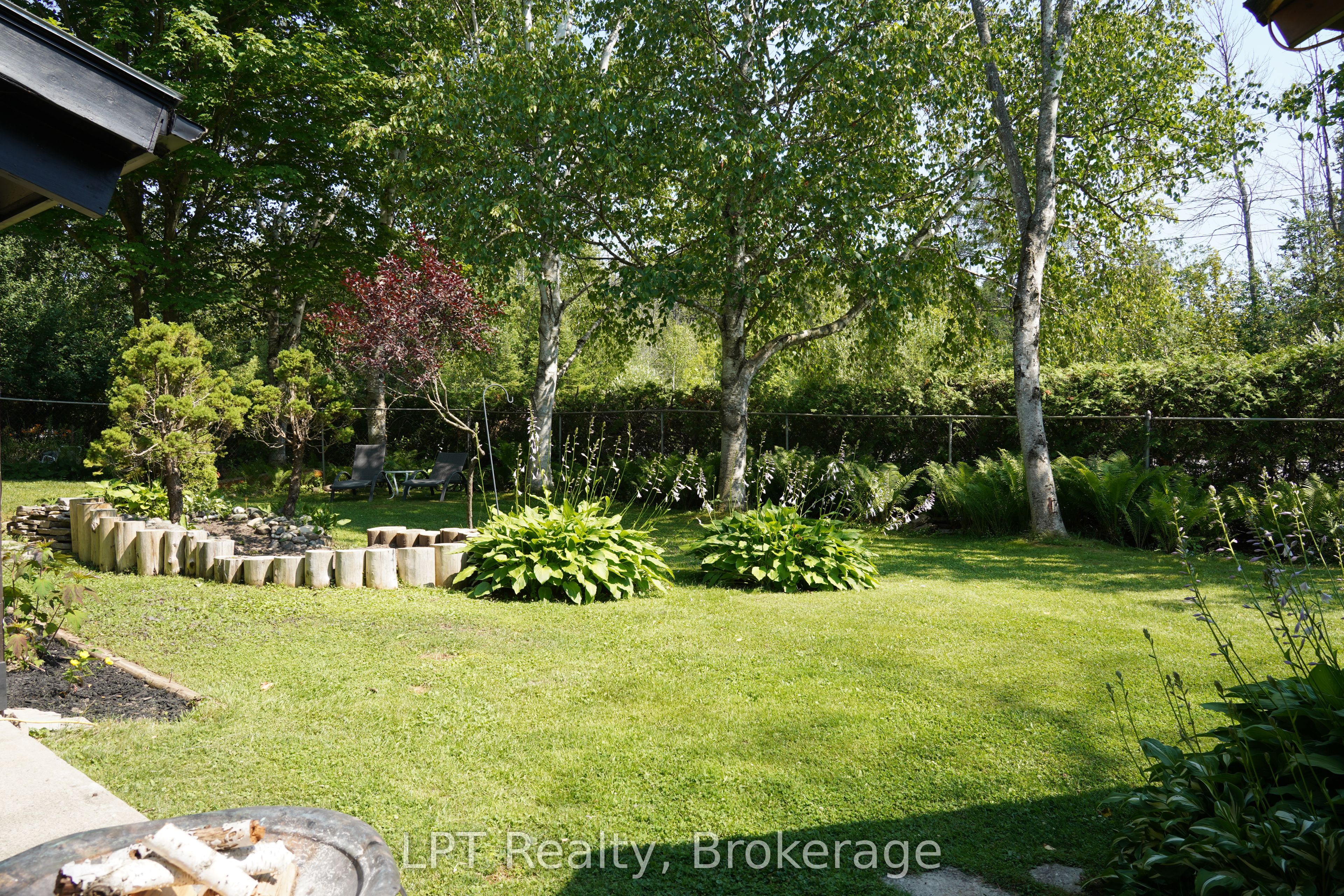 3 Cardinal Avenue Property Photo 28