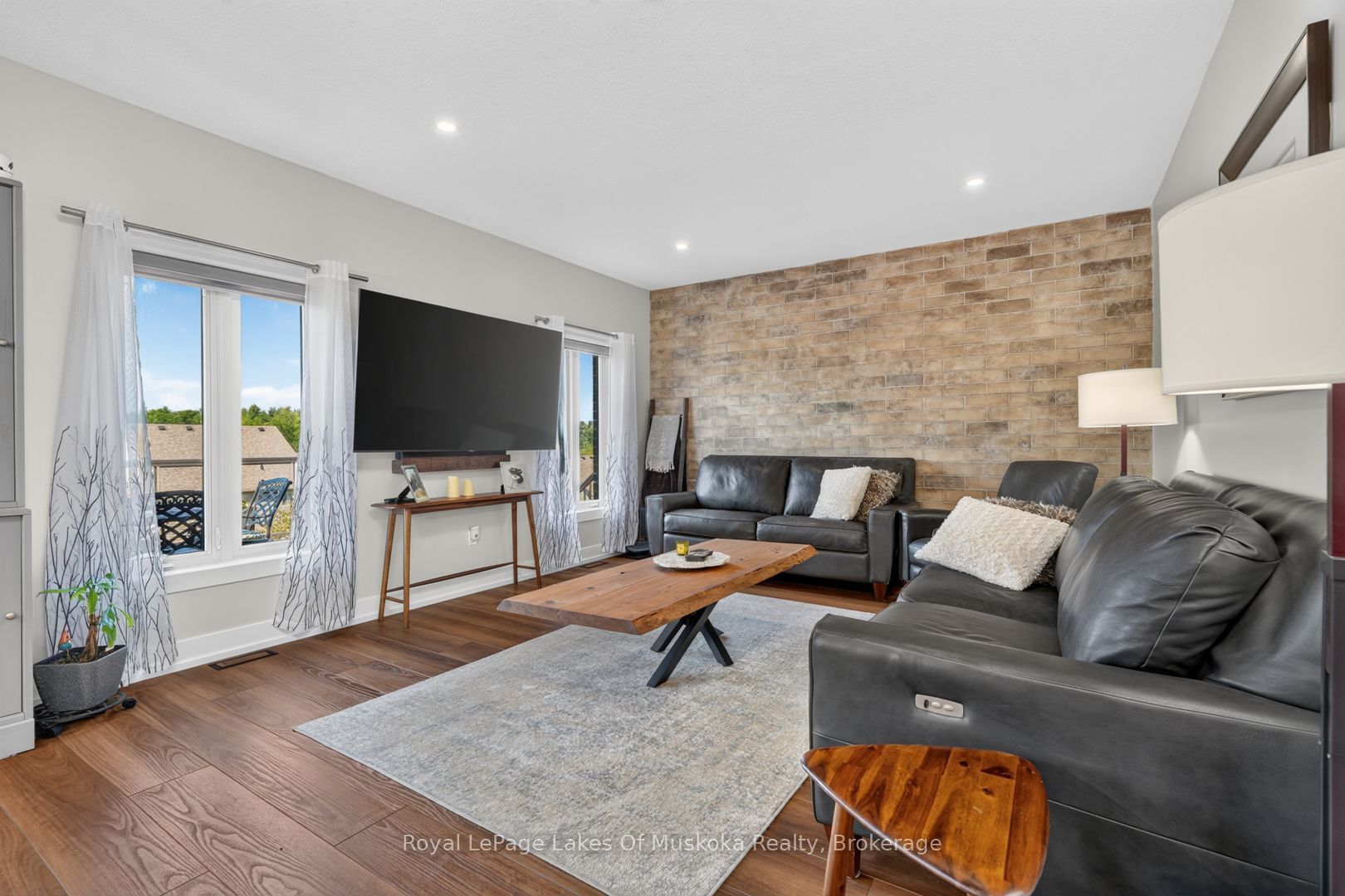 11 Braeside Crescent Property Photo 4