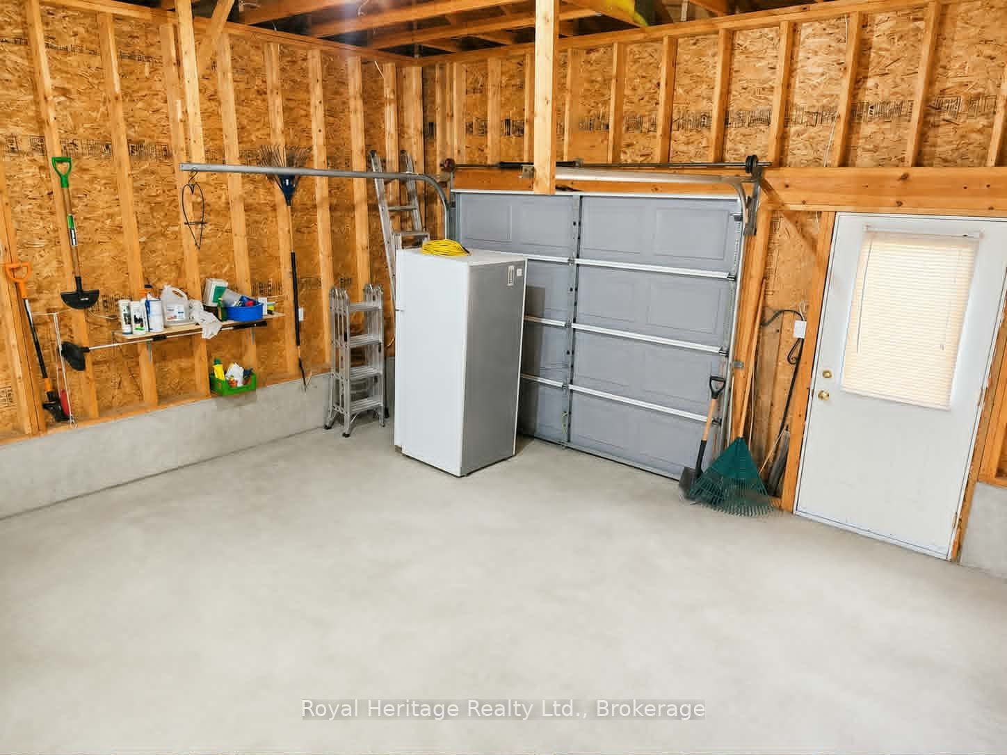 226 Francis Street E Property Photo 23