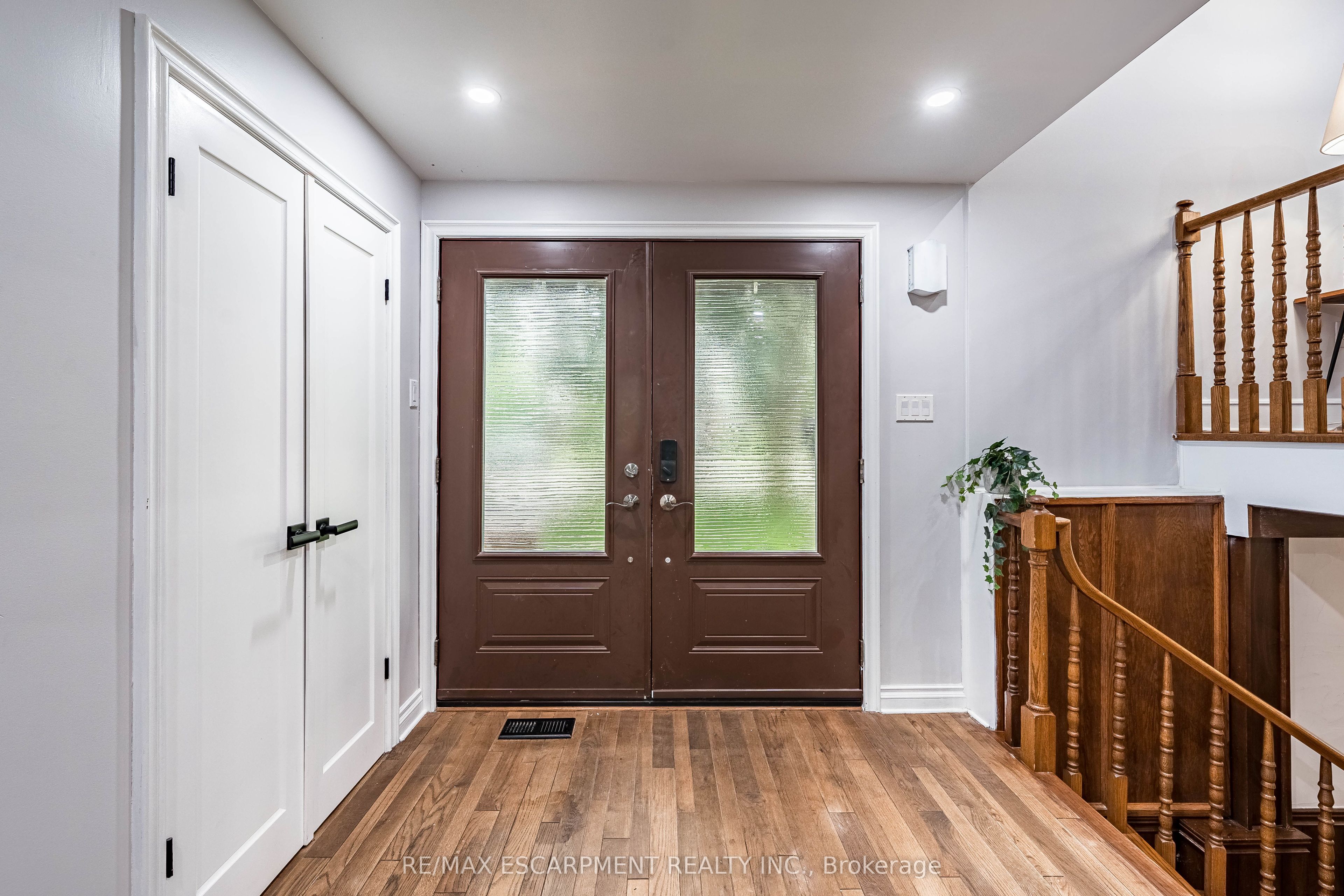 9 Hilts Drive Property Photo 4