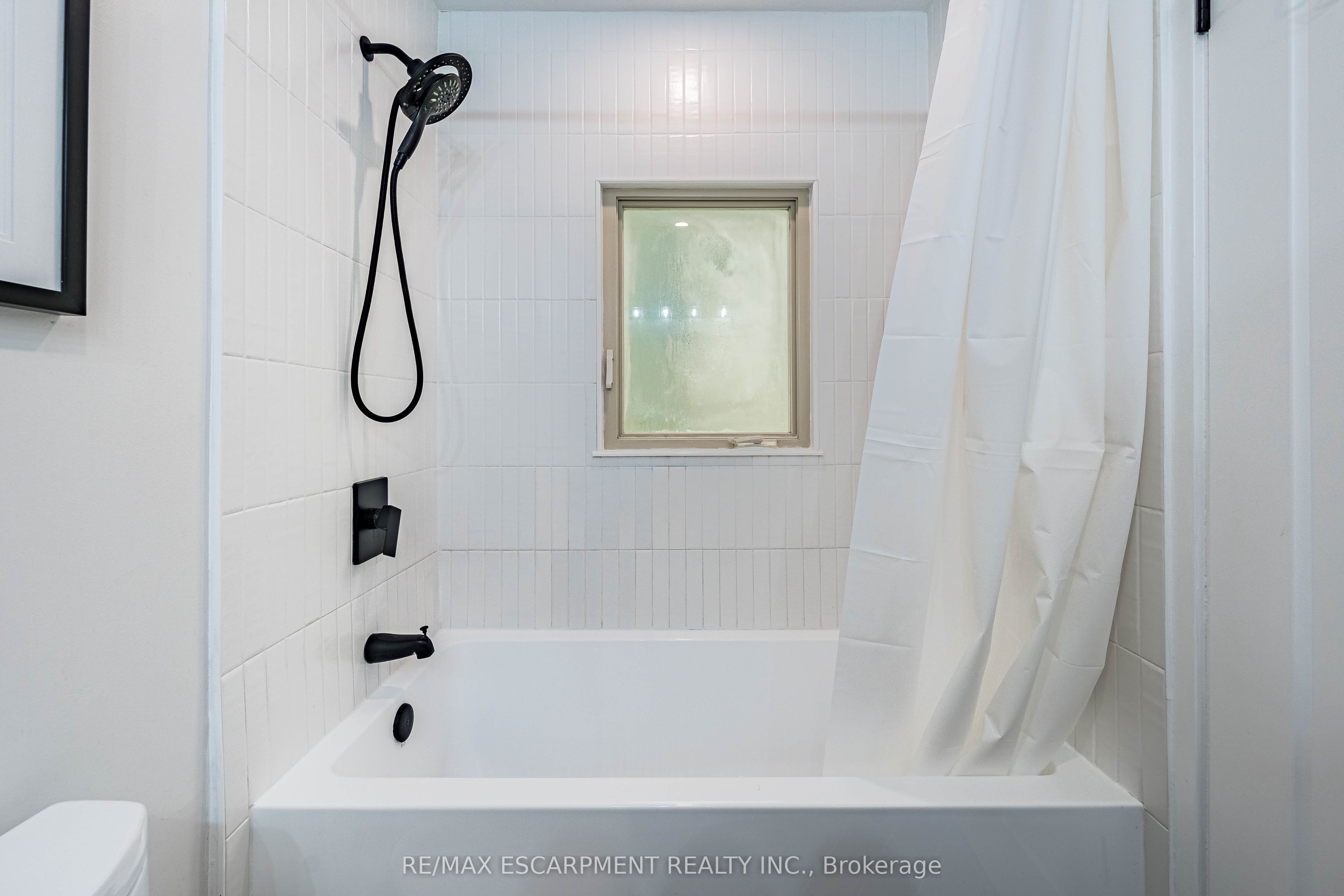 9 Hilts Drive Property Photo 23