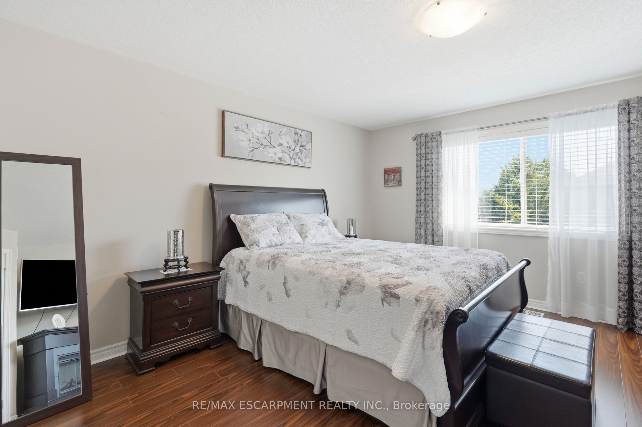 1332 Baseline Road Property Photo 16