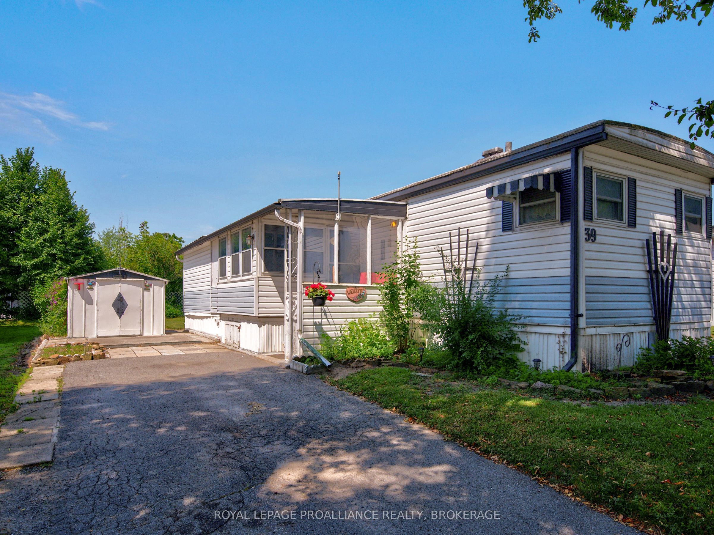 39 Worthington Way Property Photo 1