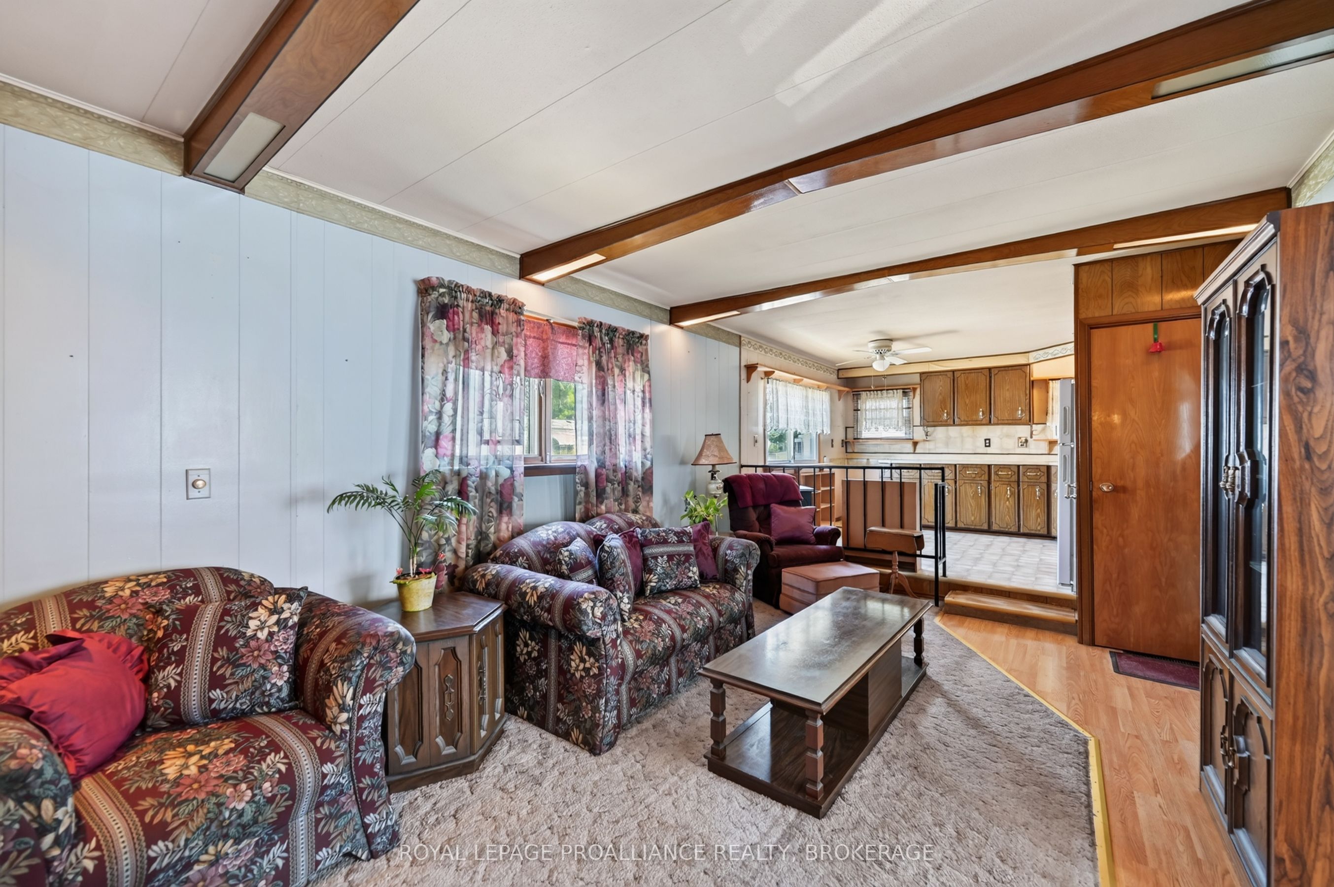 39 Worthington Way Property Photo 6