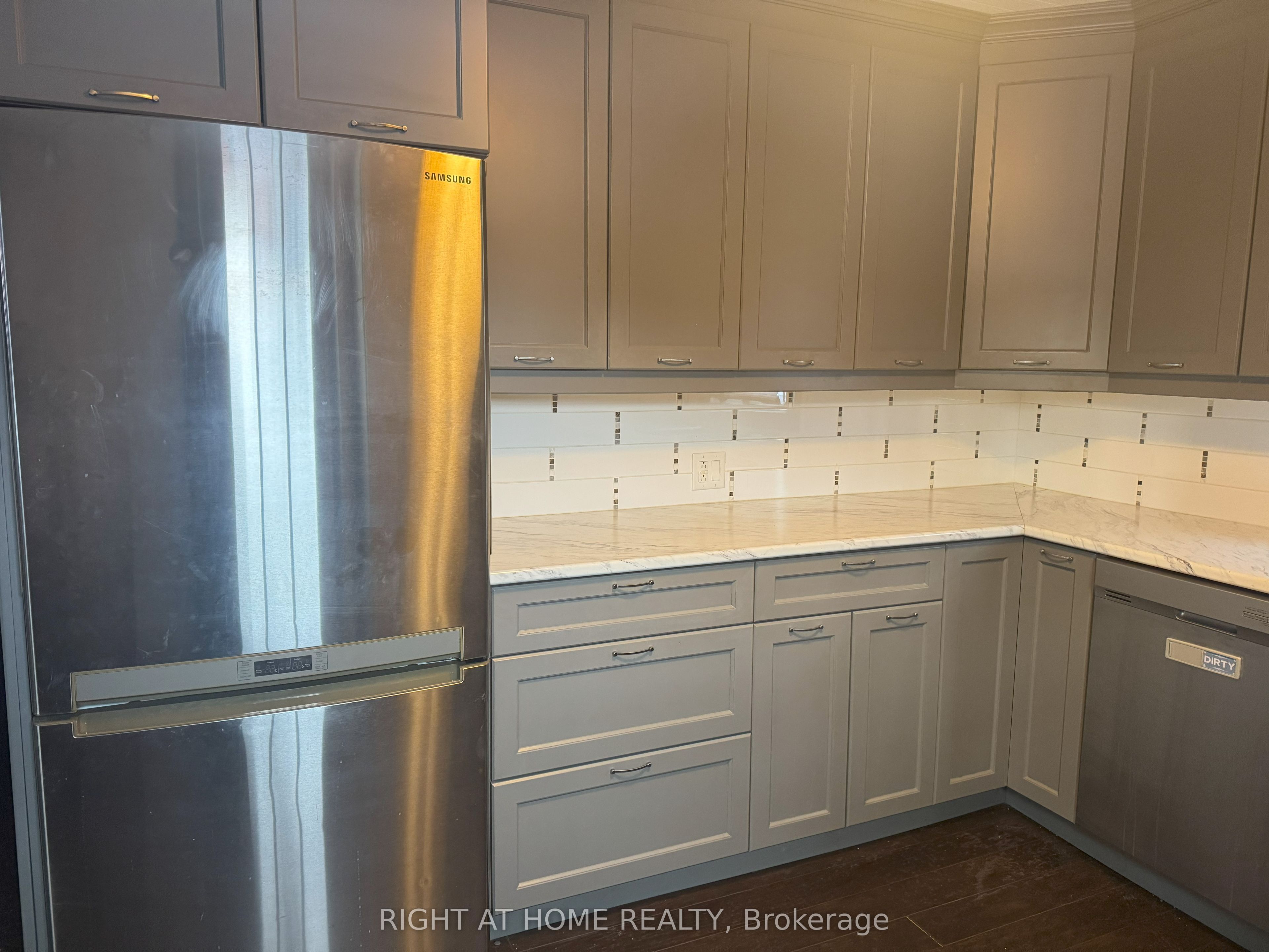 144 Baseline Road W Property Photo 4