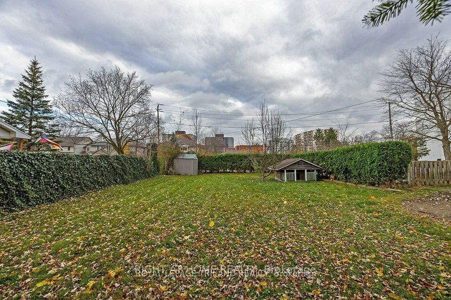 144 Baseline Road W Property Photo 19