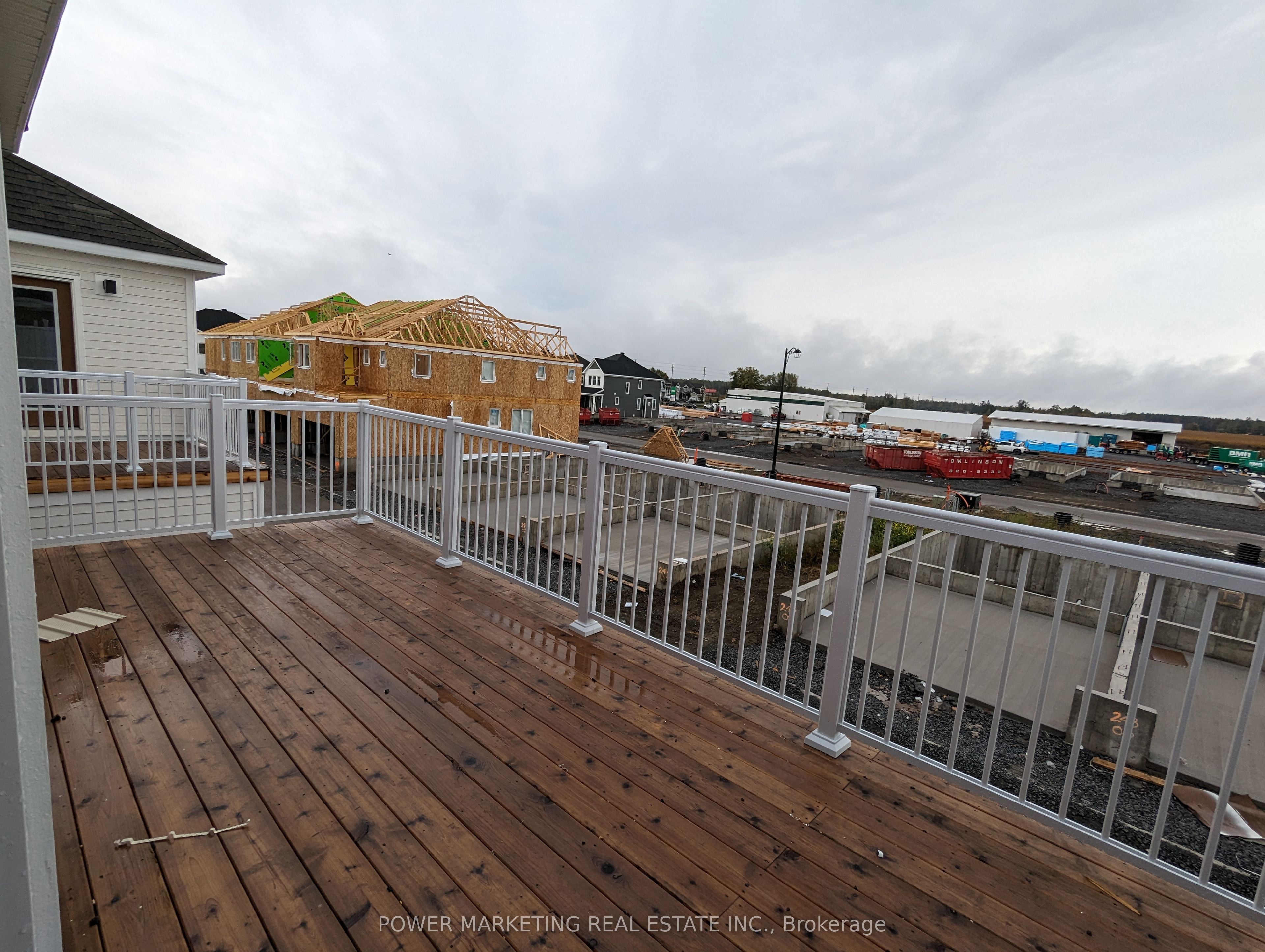 35 Chasing Grove Property Photo 18