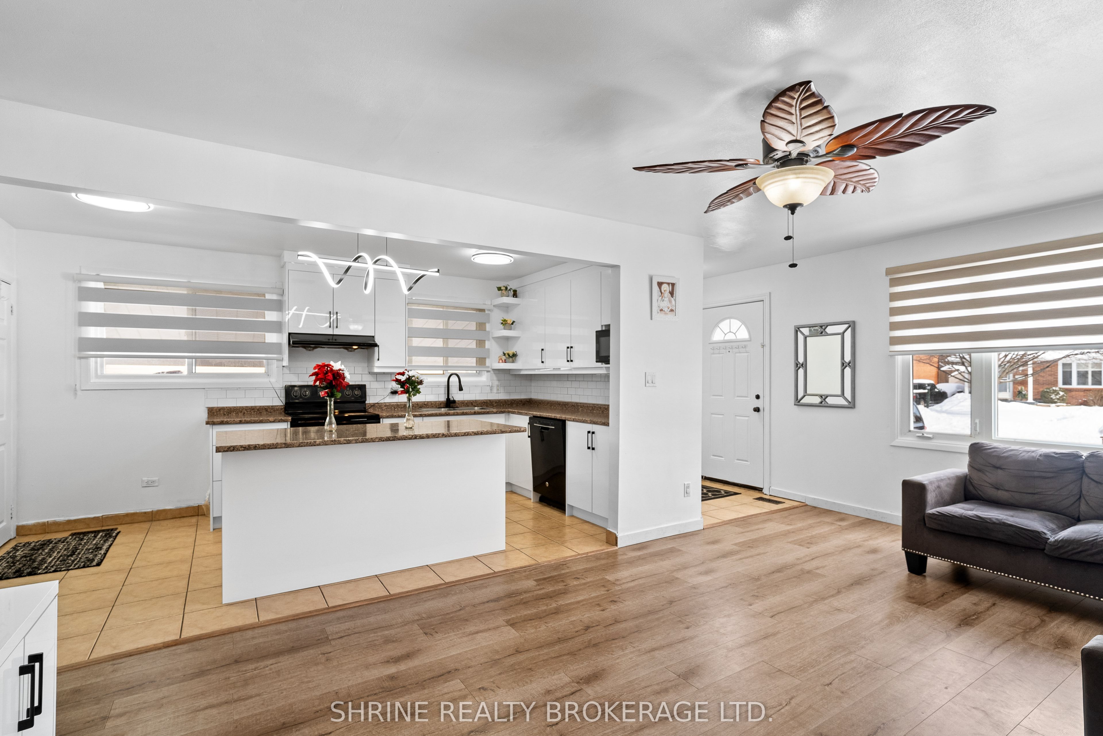 15 Garland Crescent Property Photo 9