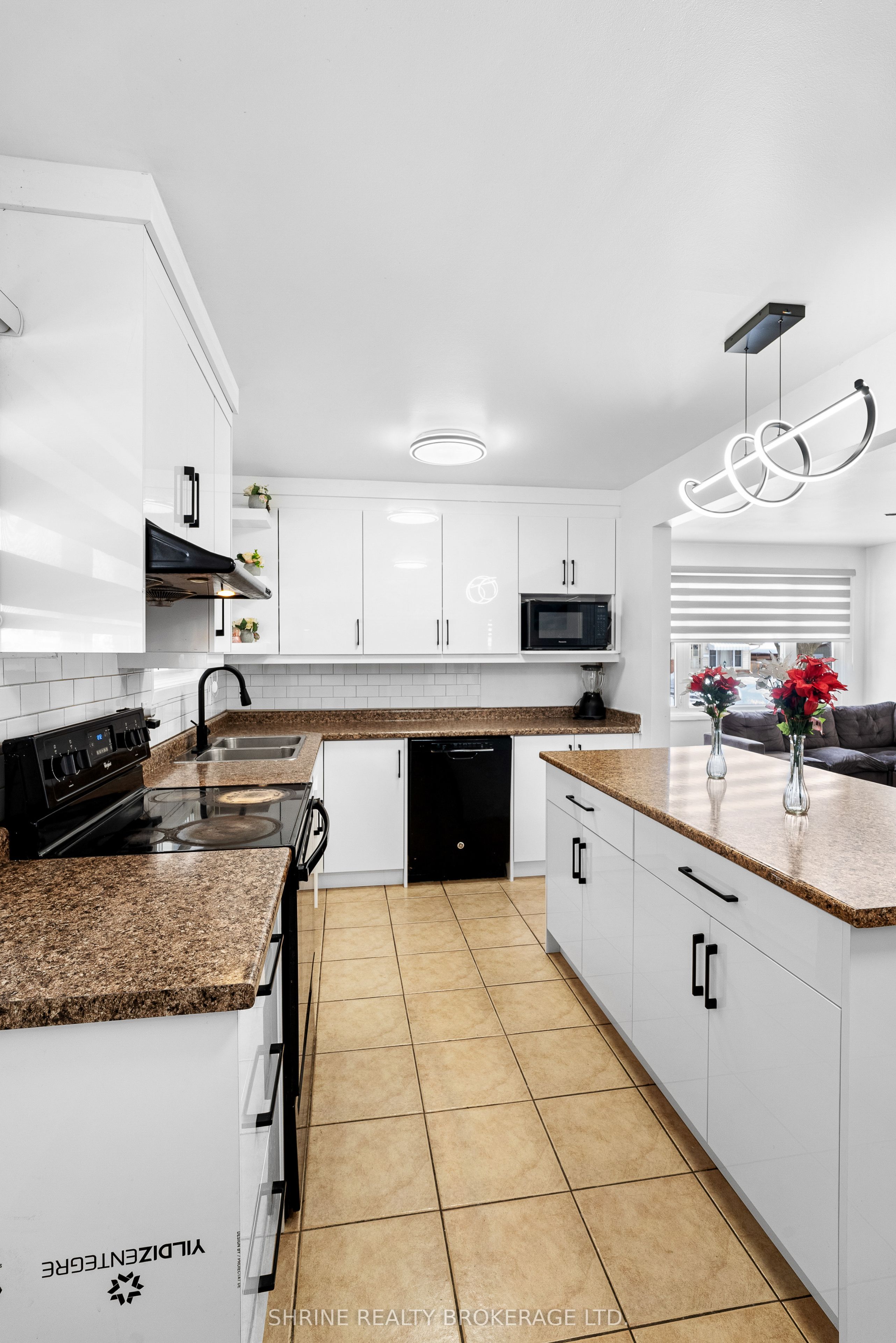 15 Garland Crescent Property Photo 17
