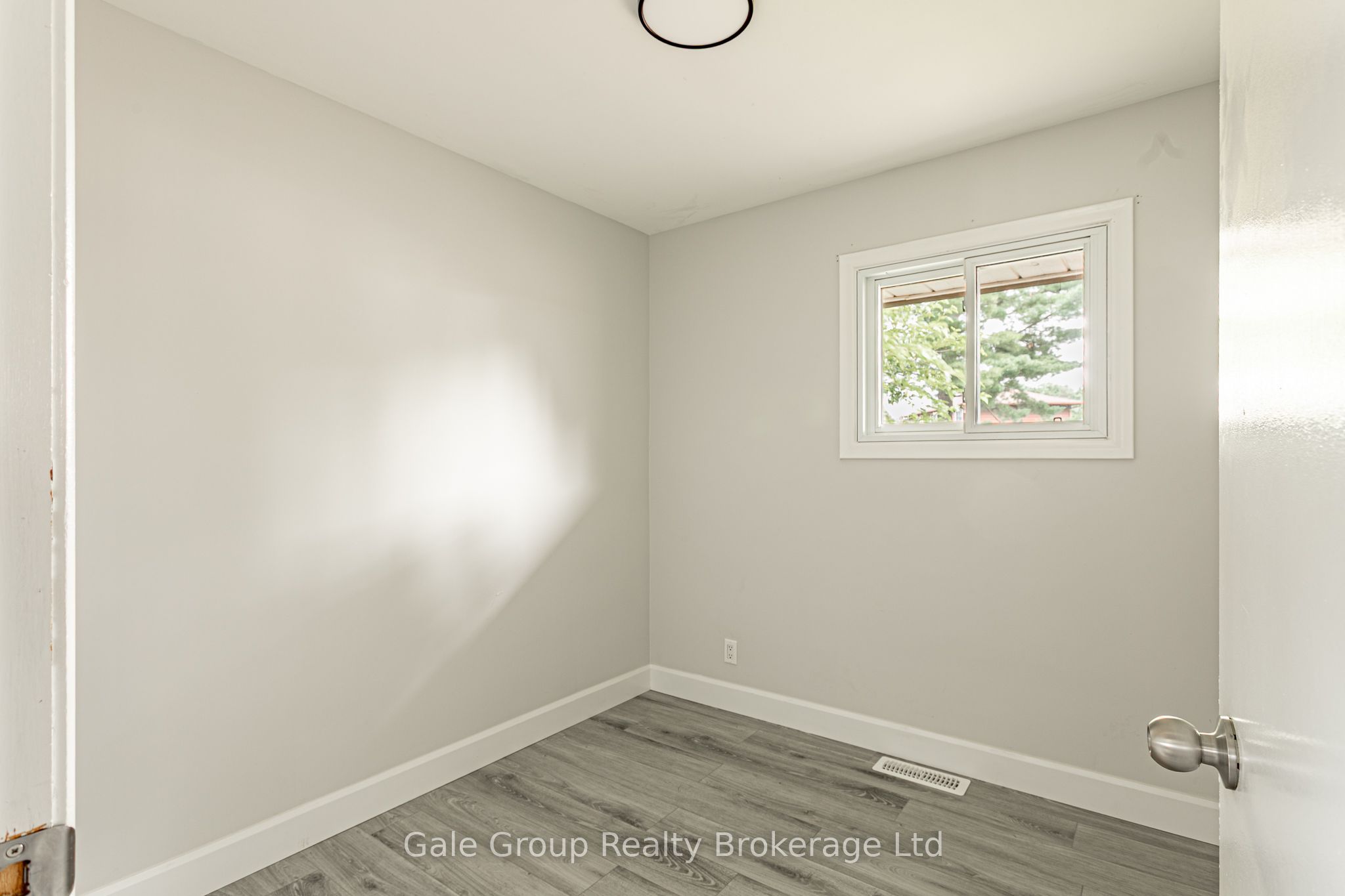 32a Glendale Drive Property Photo 13