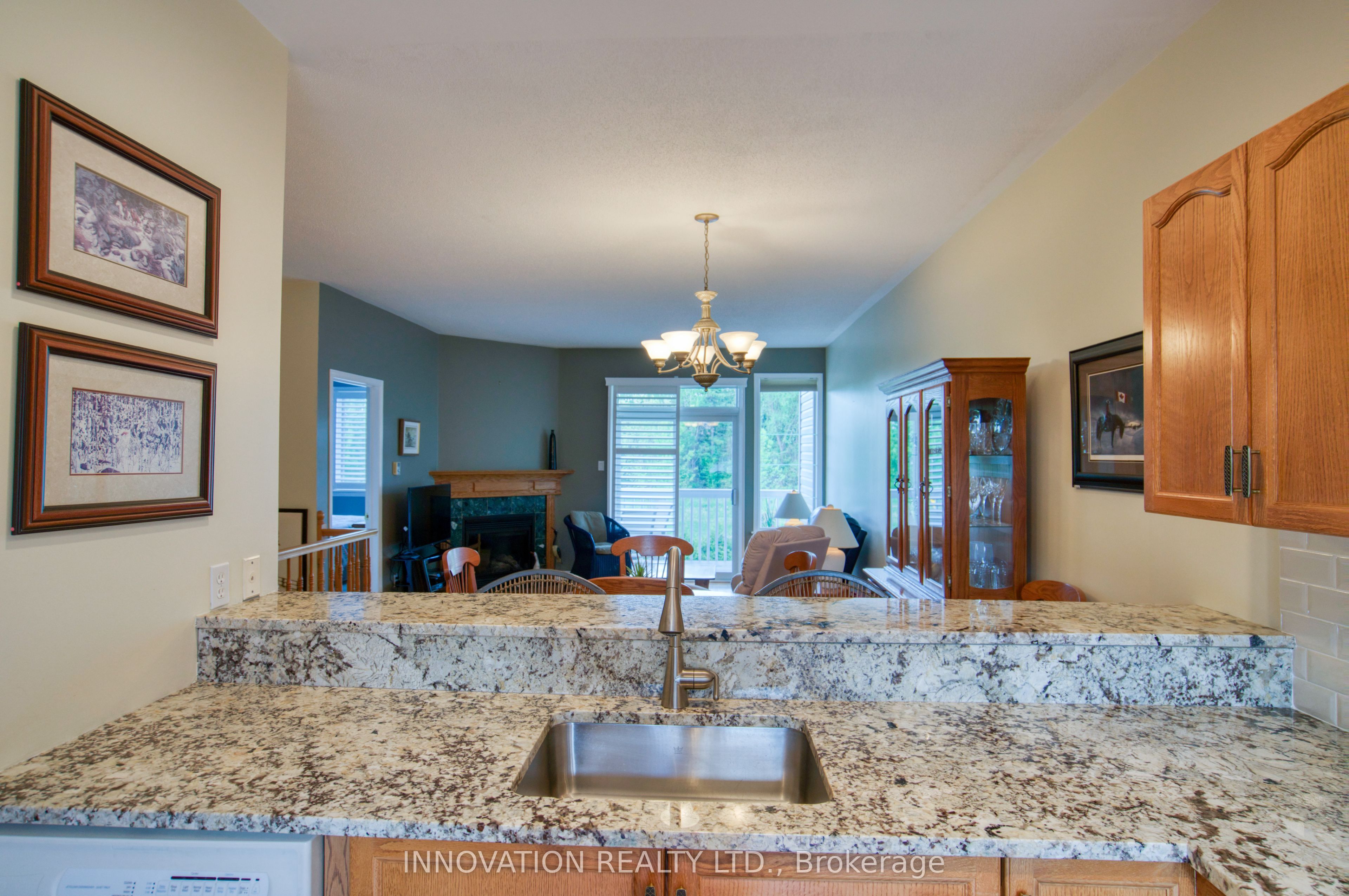27 Eileen Crescent Property Photo 9
