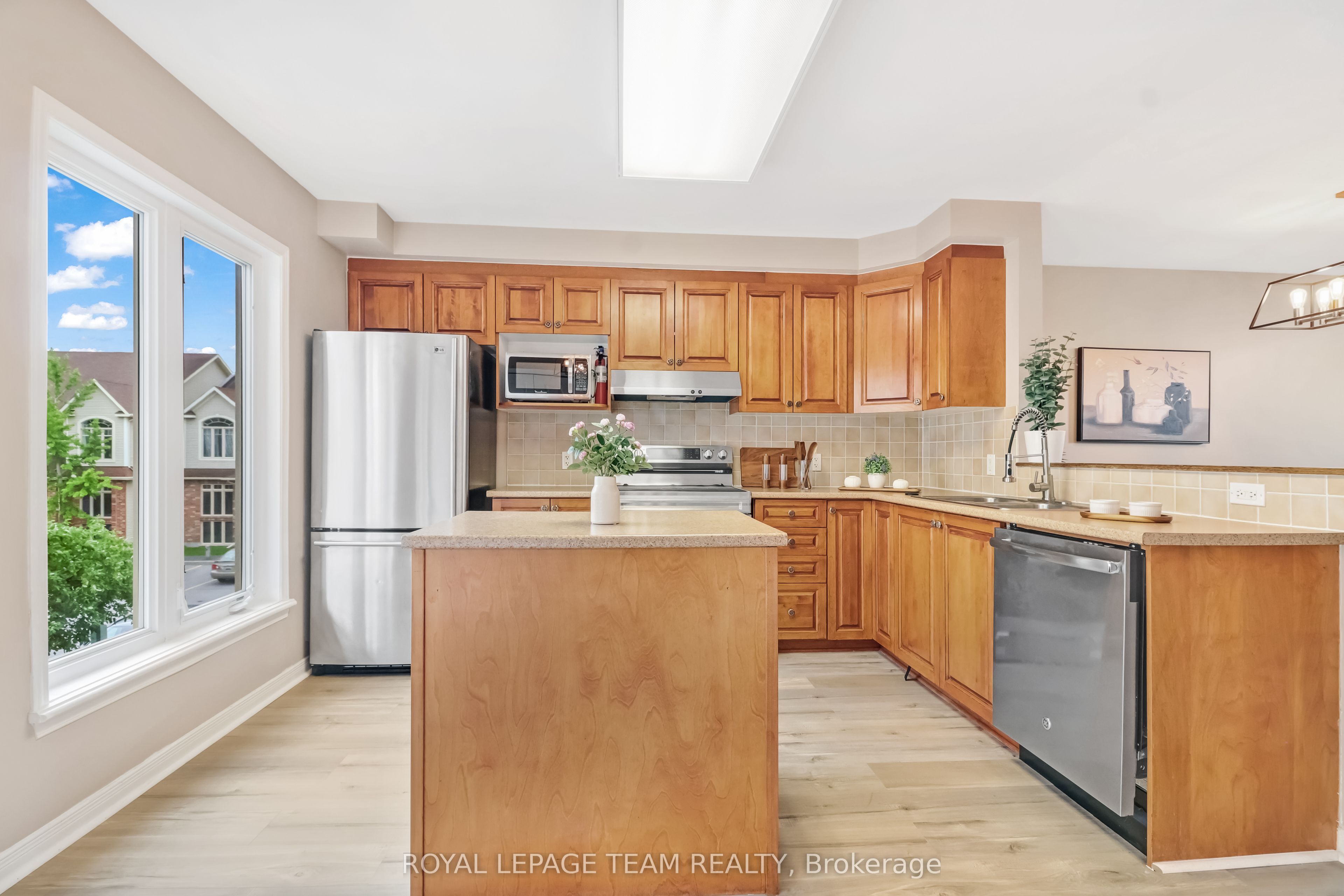 280 Keltie Private Property Photo 12