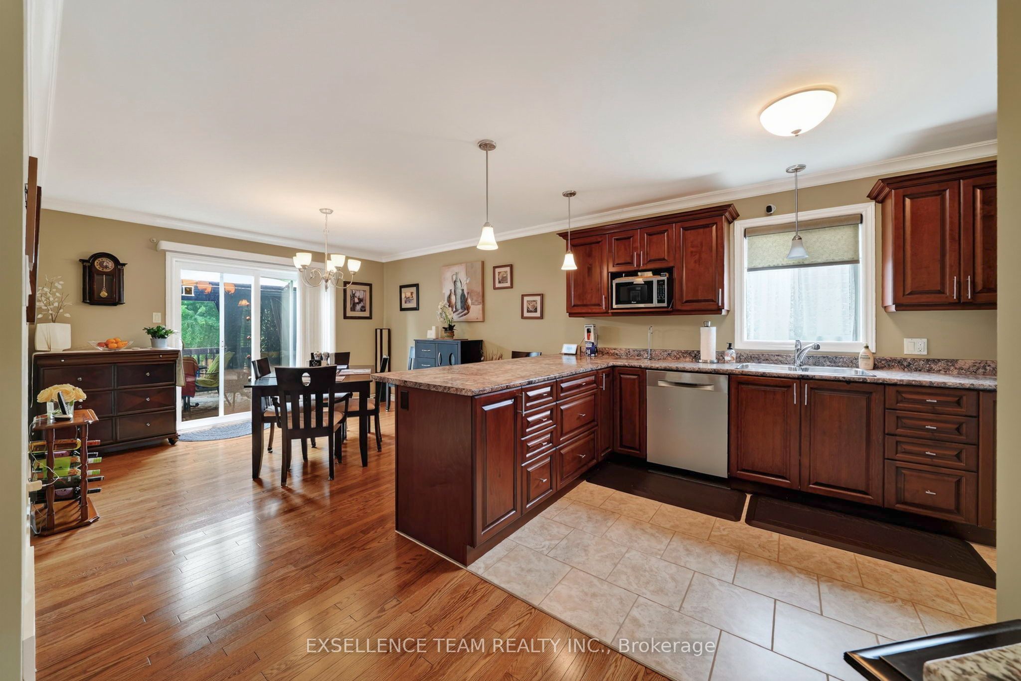 1159 Montreal Road Property Photo 6