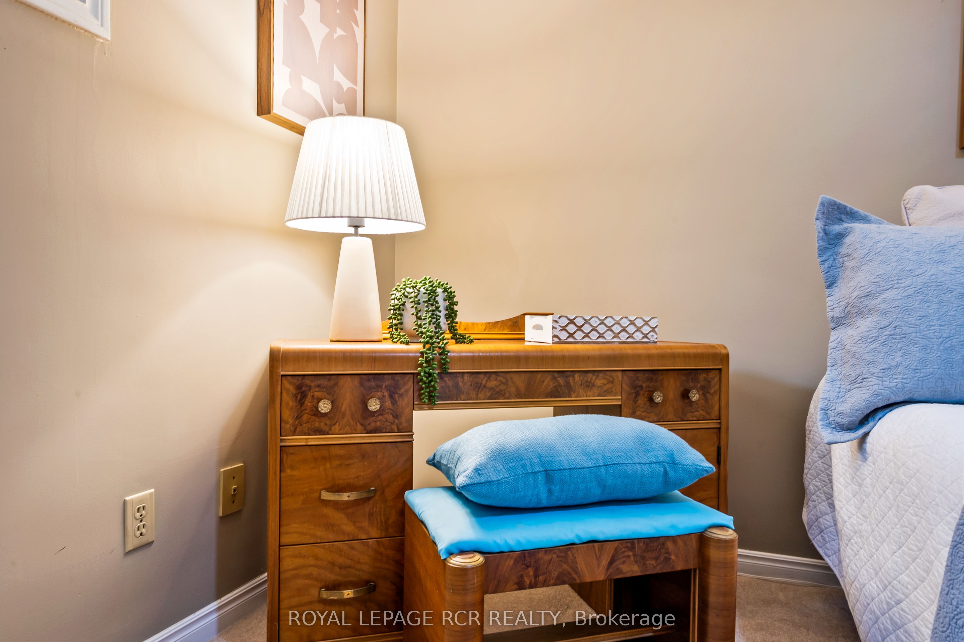 137 White Pine Crescent Property Photo 14