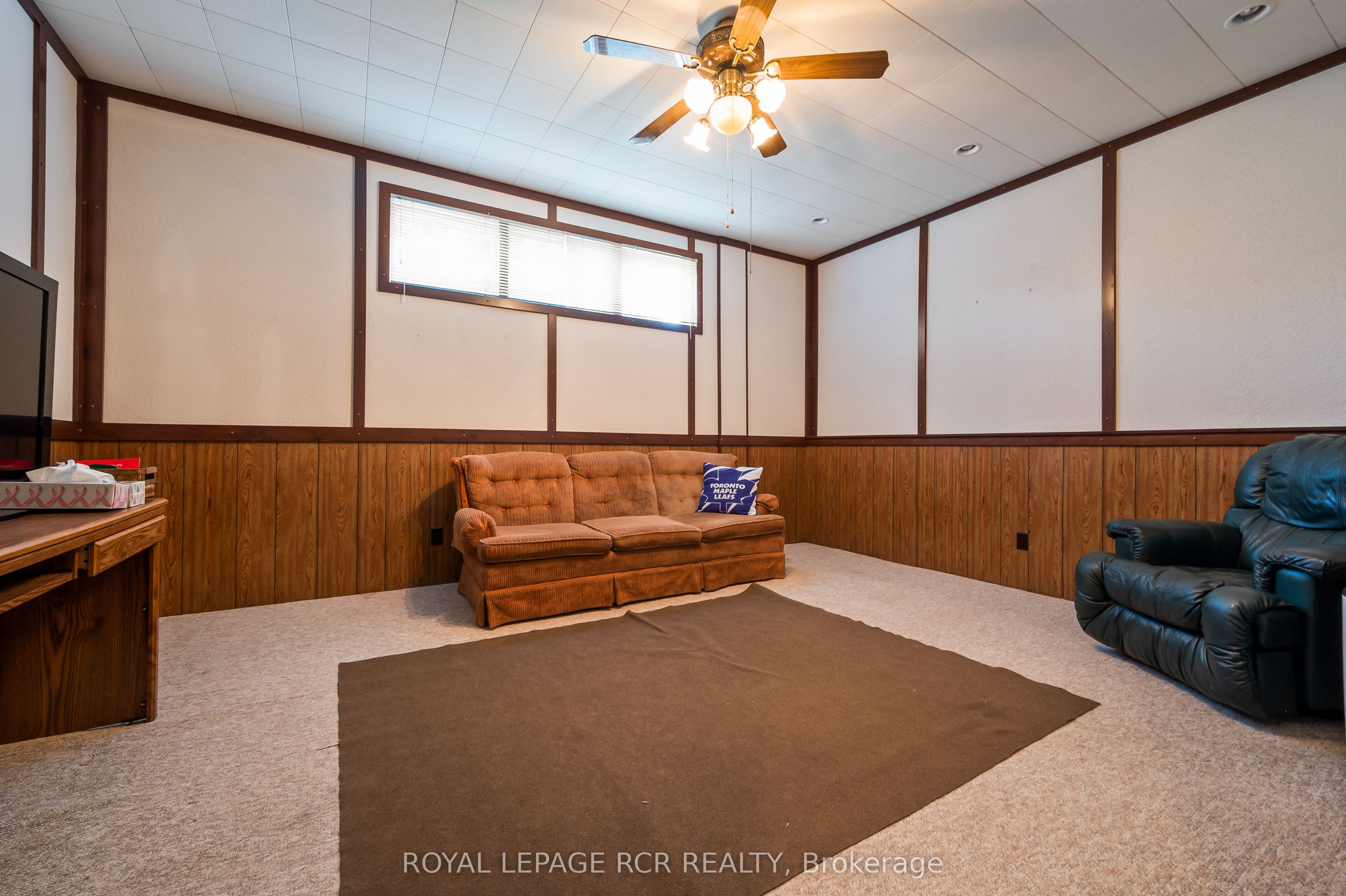 137 White Pine Crescent Property Photo 25