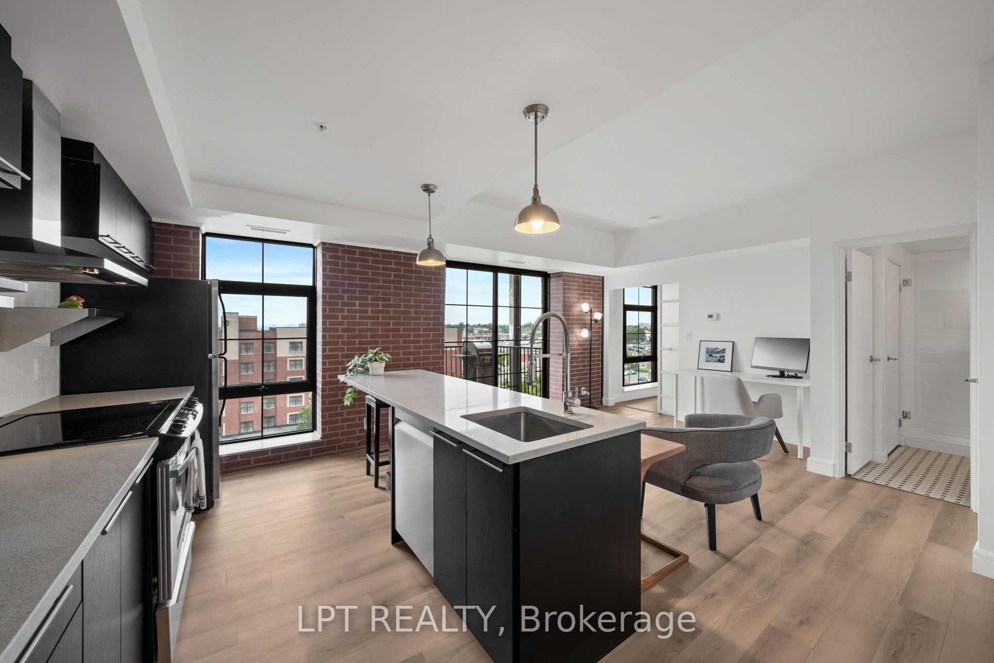 555 Anand Private 707 Property Photo 13