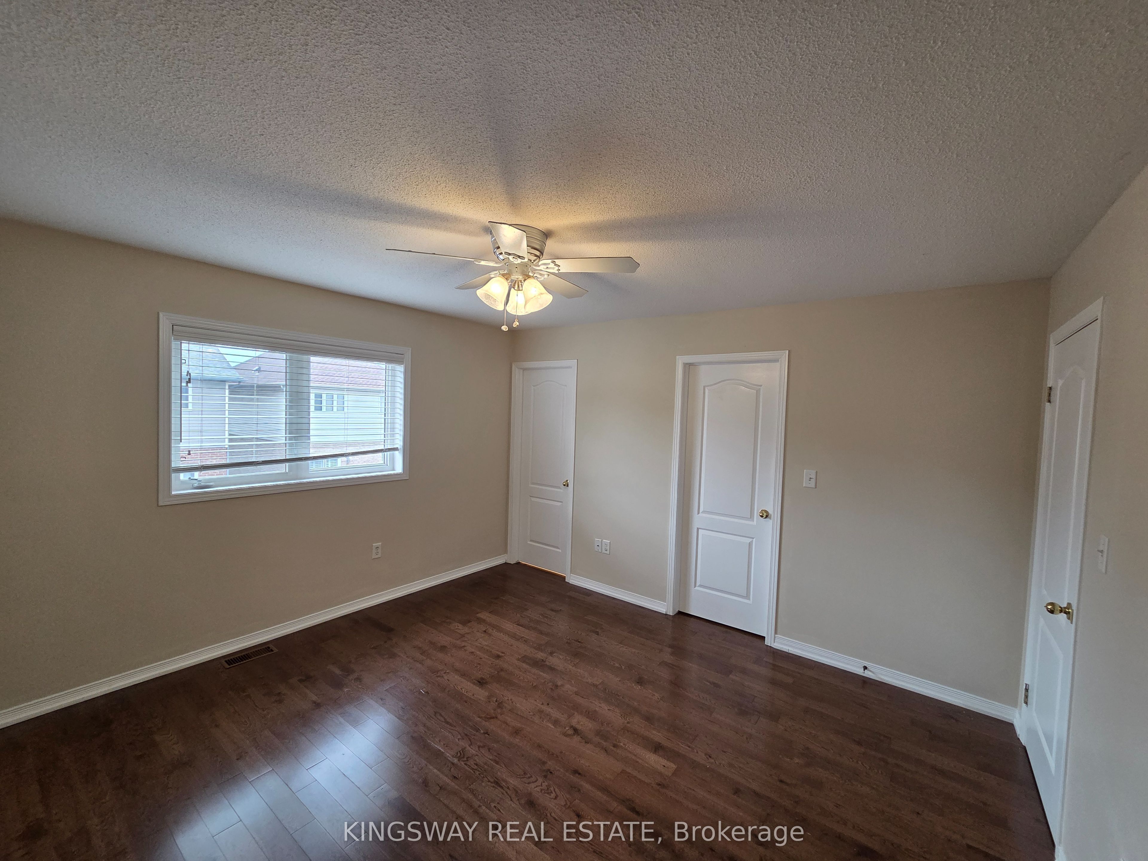 28 Tidemore Heights Property Photo 20