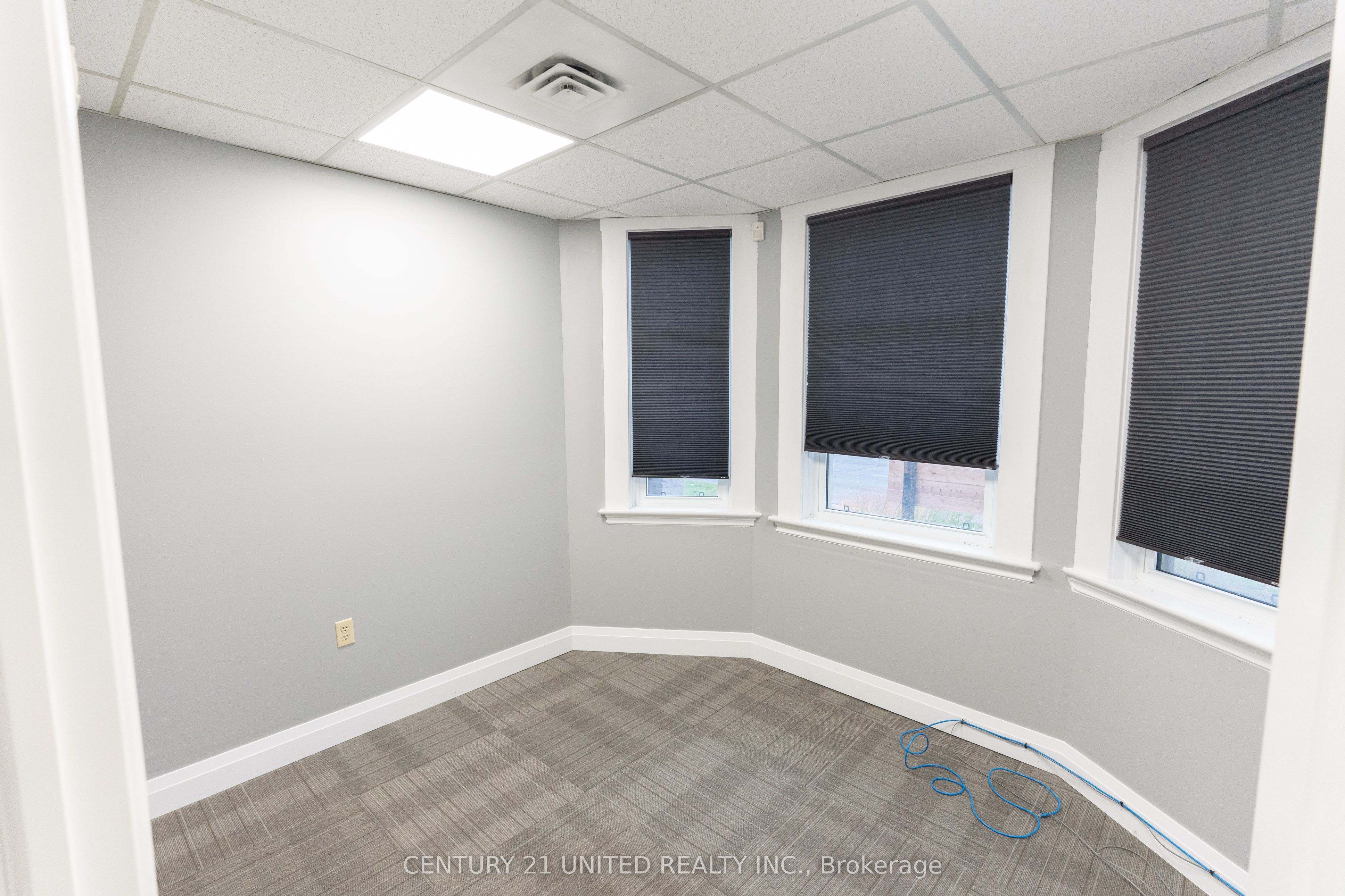 310 Rubidge Street Property Photo 14