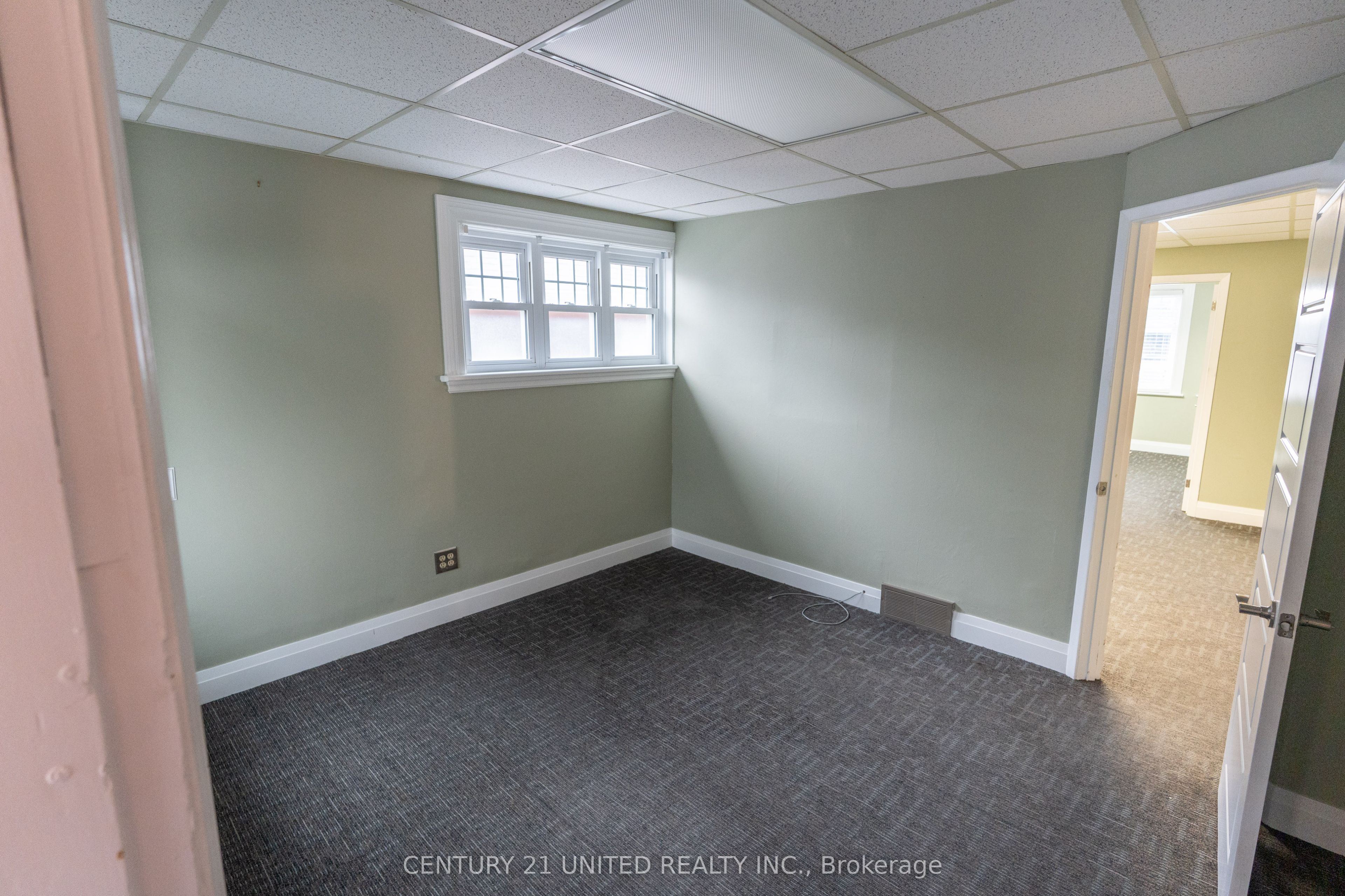 310 Rubidge Street Property Photo 18