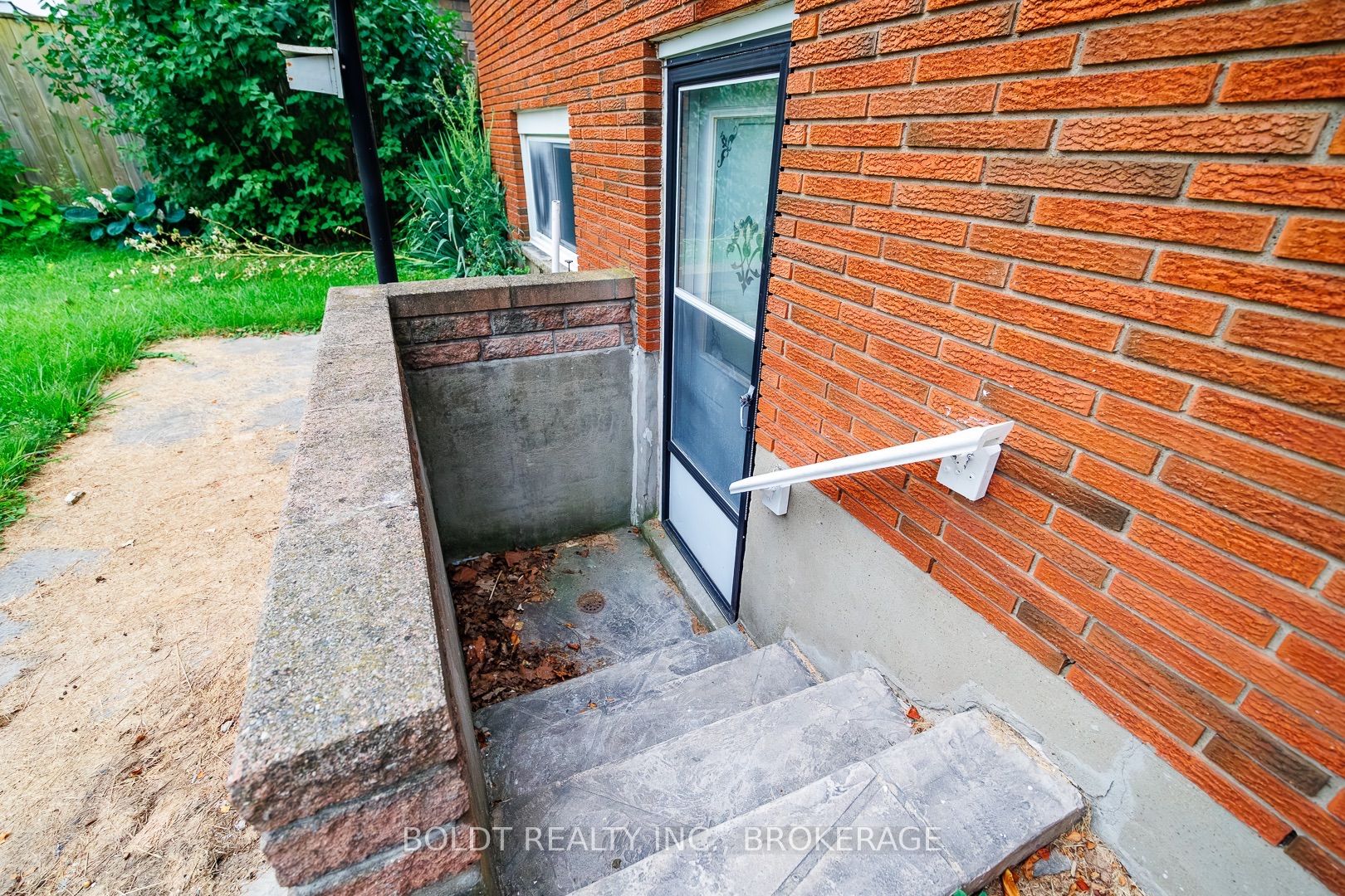 8 Pamela Drive Property Photo 4