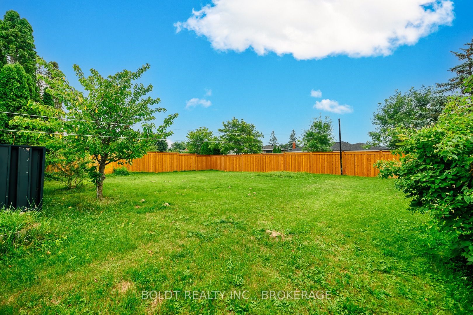 8 Pamela Drive Property Photo 6