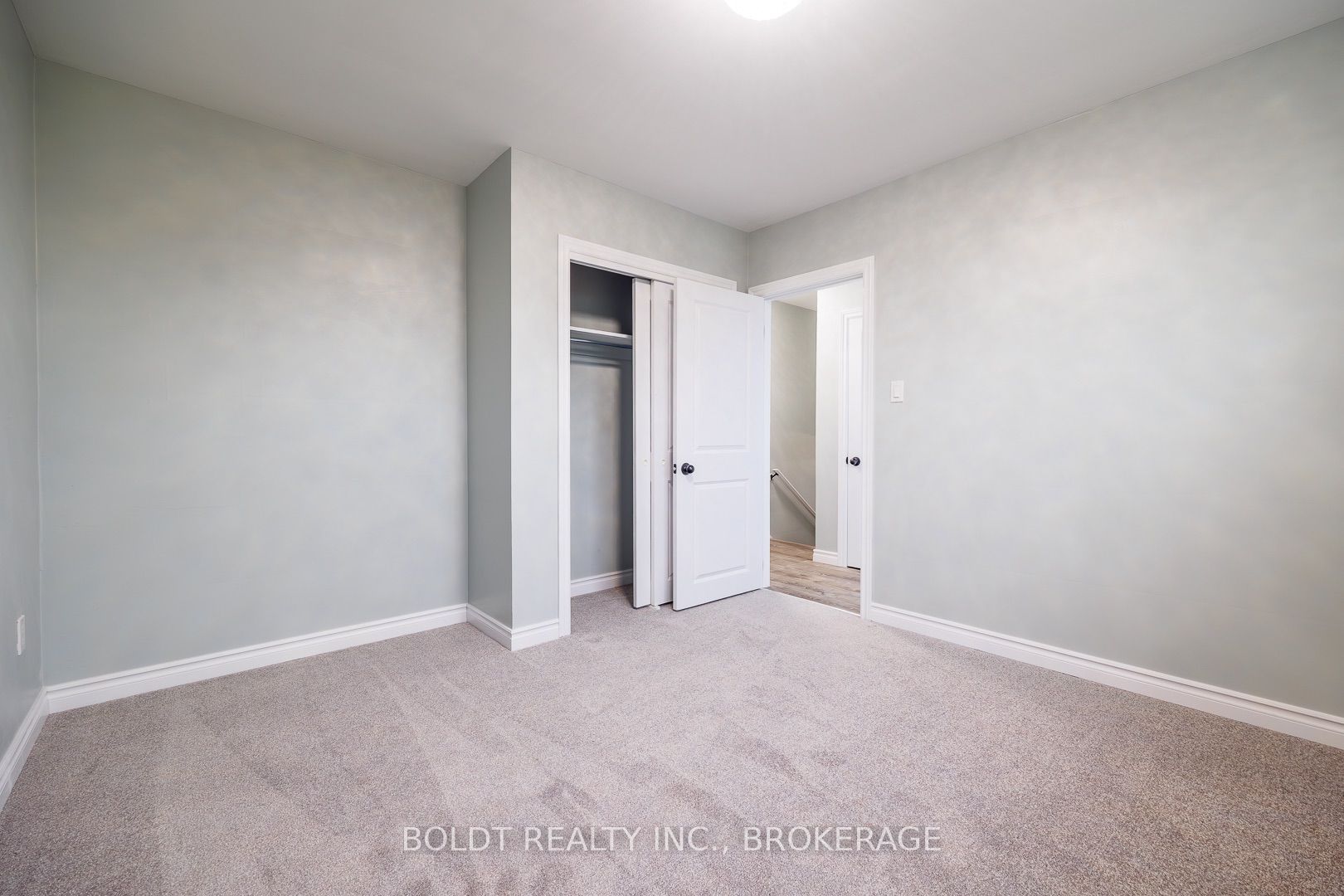 8 Pamela Drive Property Photo 17