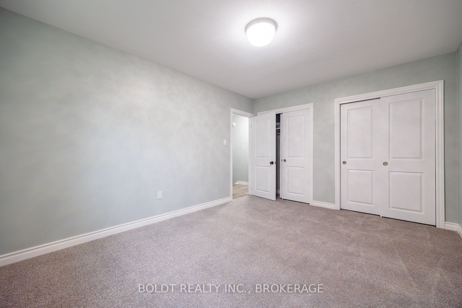 8 Pamela Drive Property Photo 18