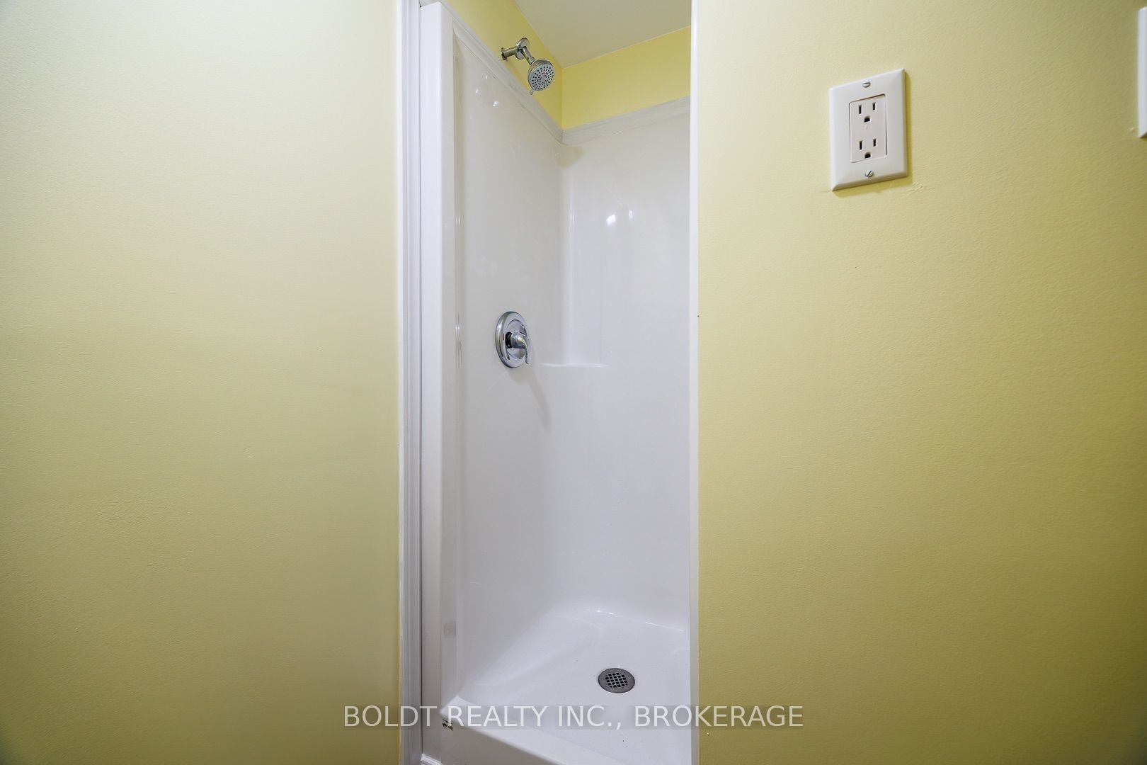 8 Pamela Drive Property Photo 24