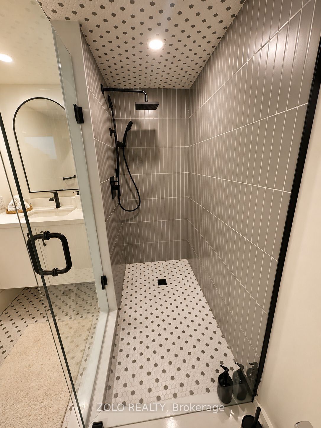 64 Joseph Street Property Photo 33