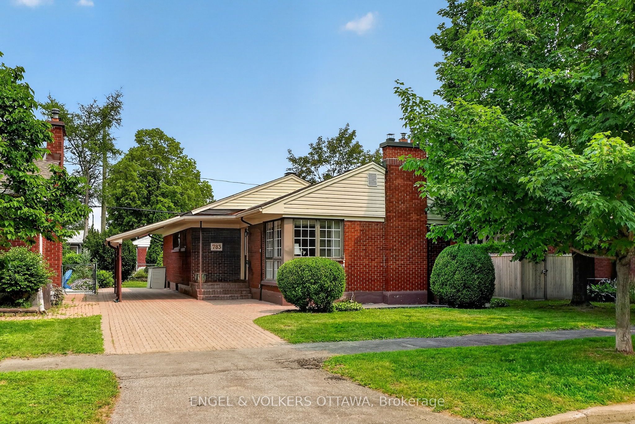 783 Wingate Drive Property Photo 1