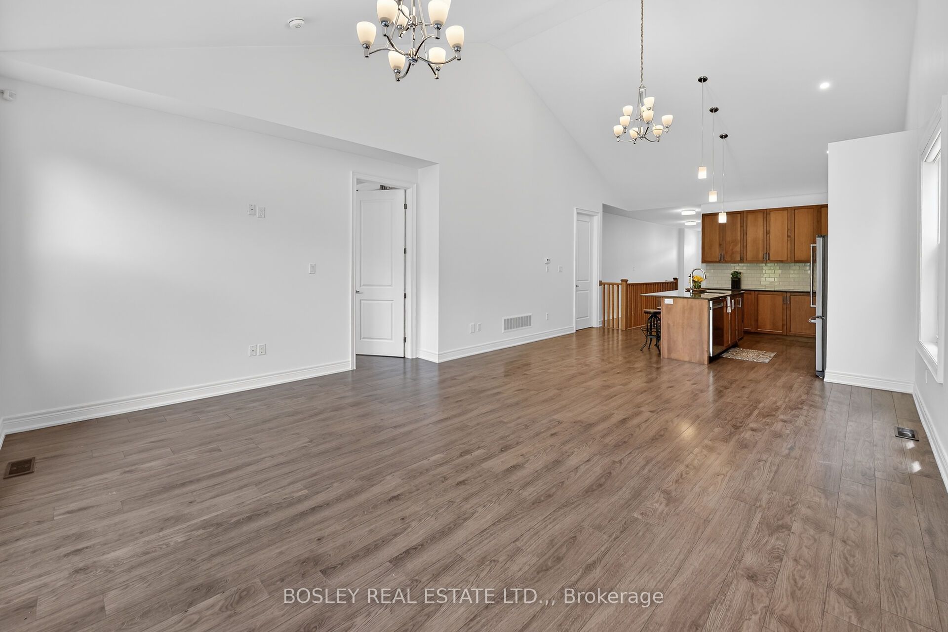 56 Paradise Grove Property Photo 20