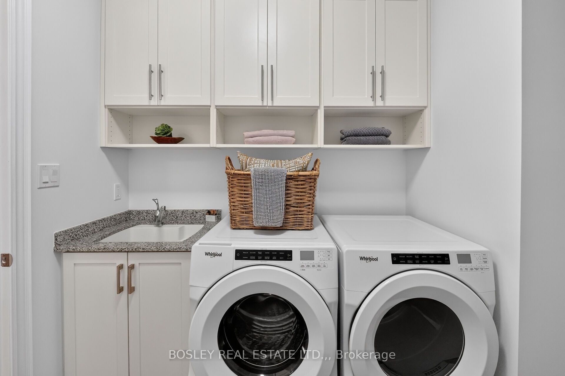 56 Paradise Grove Property Photo 21