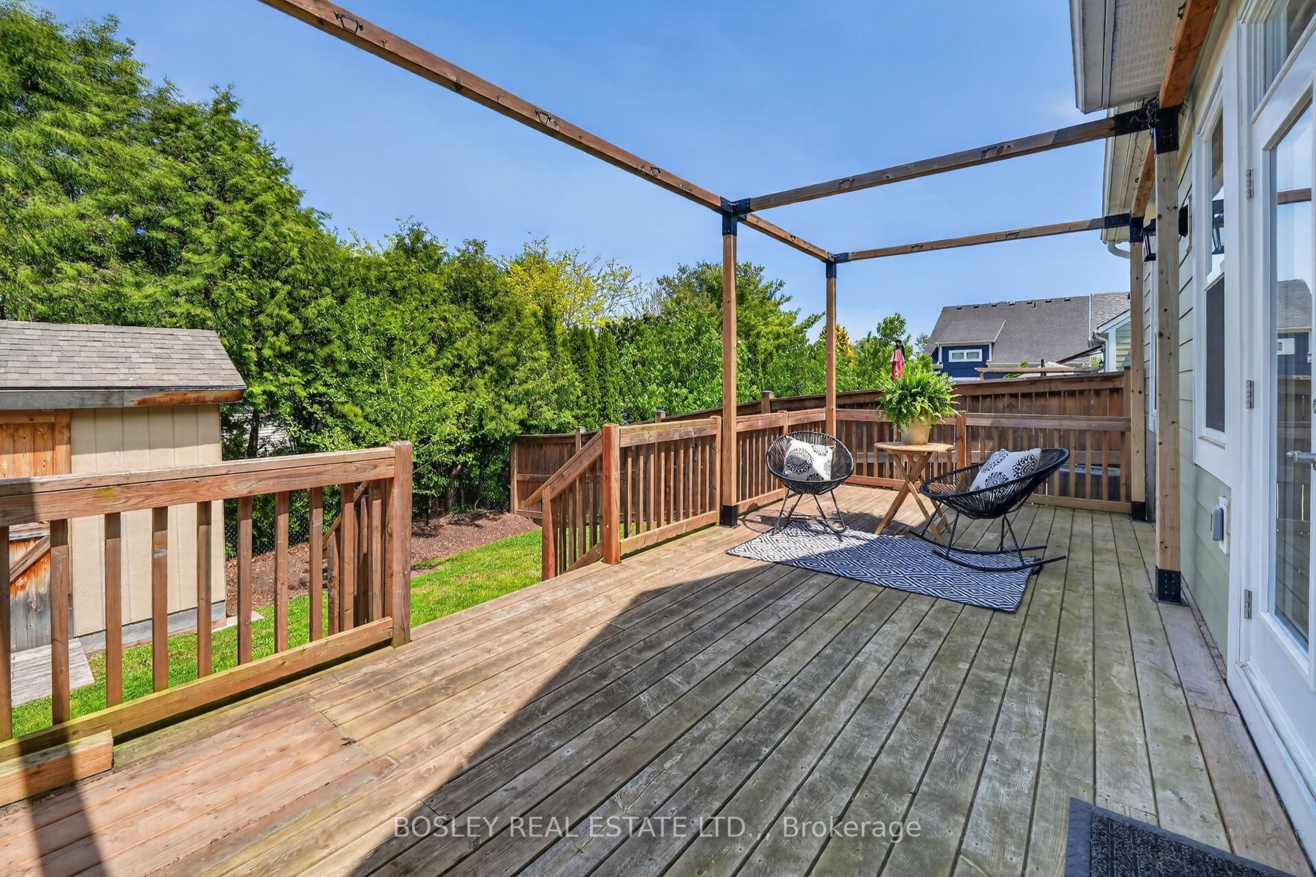56 Paradise Grove Property Photo 37