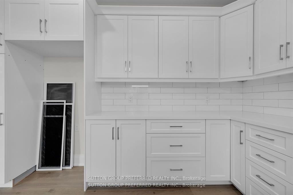 1 Bouw Place Property Photo 10