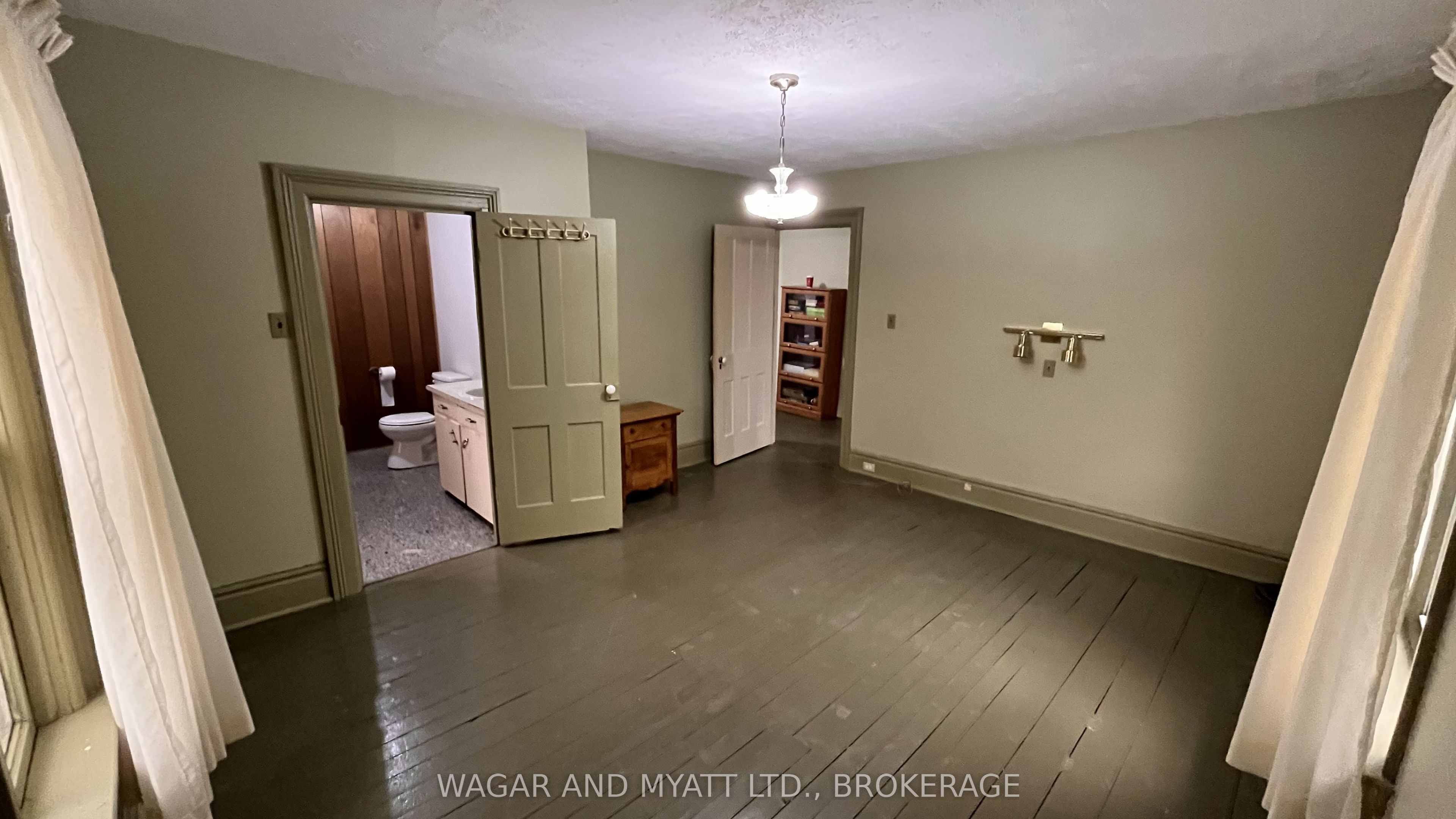 226 Camden Road Property Photo 16
