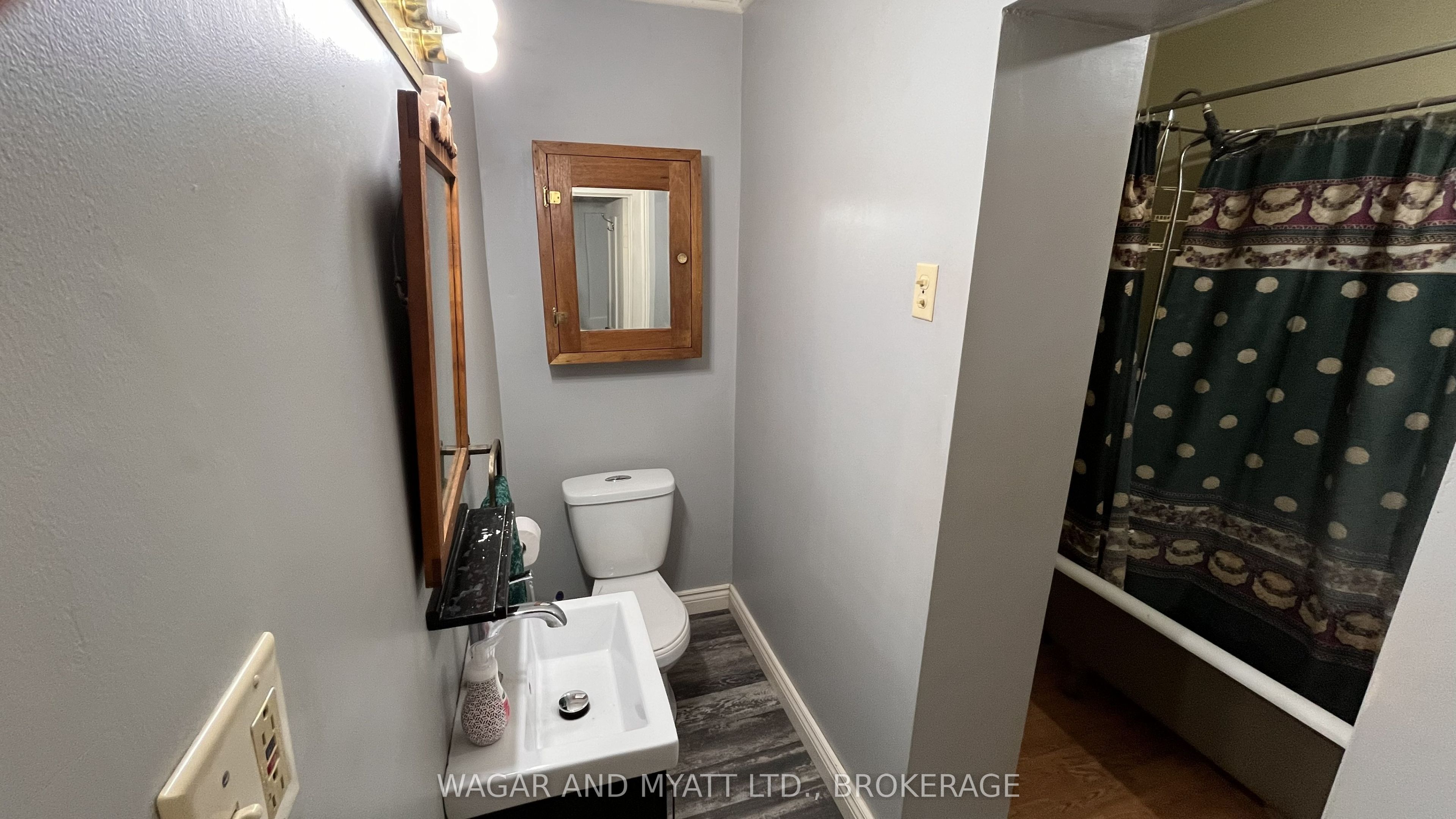 226 Camden Road Property Photo 20