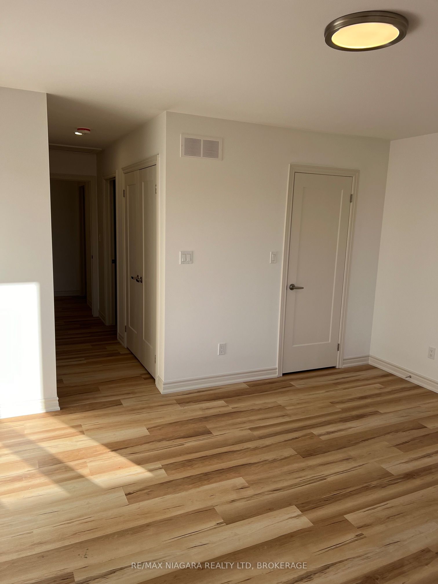 641 Clare Avenue Property Photo 7