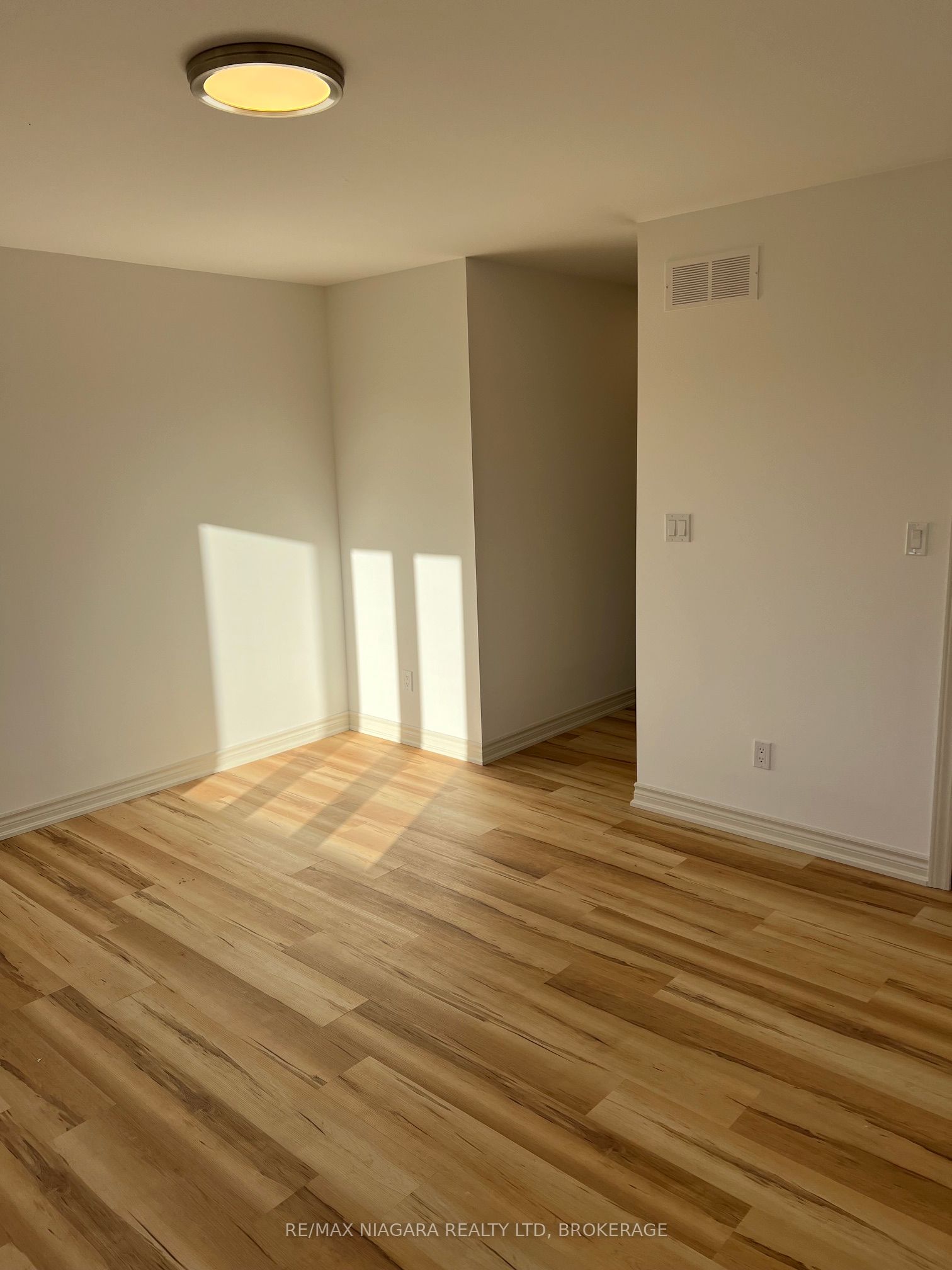 641 Clare Avenue Property Photo 8