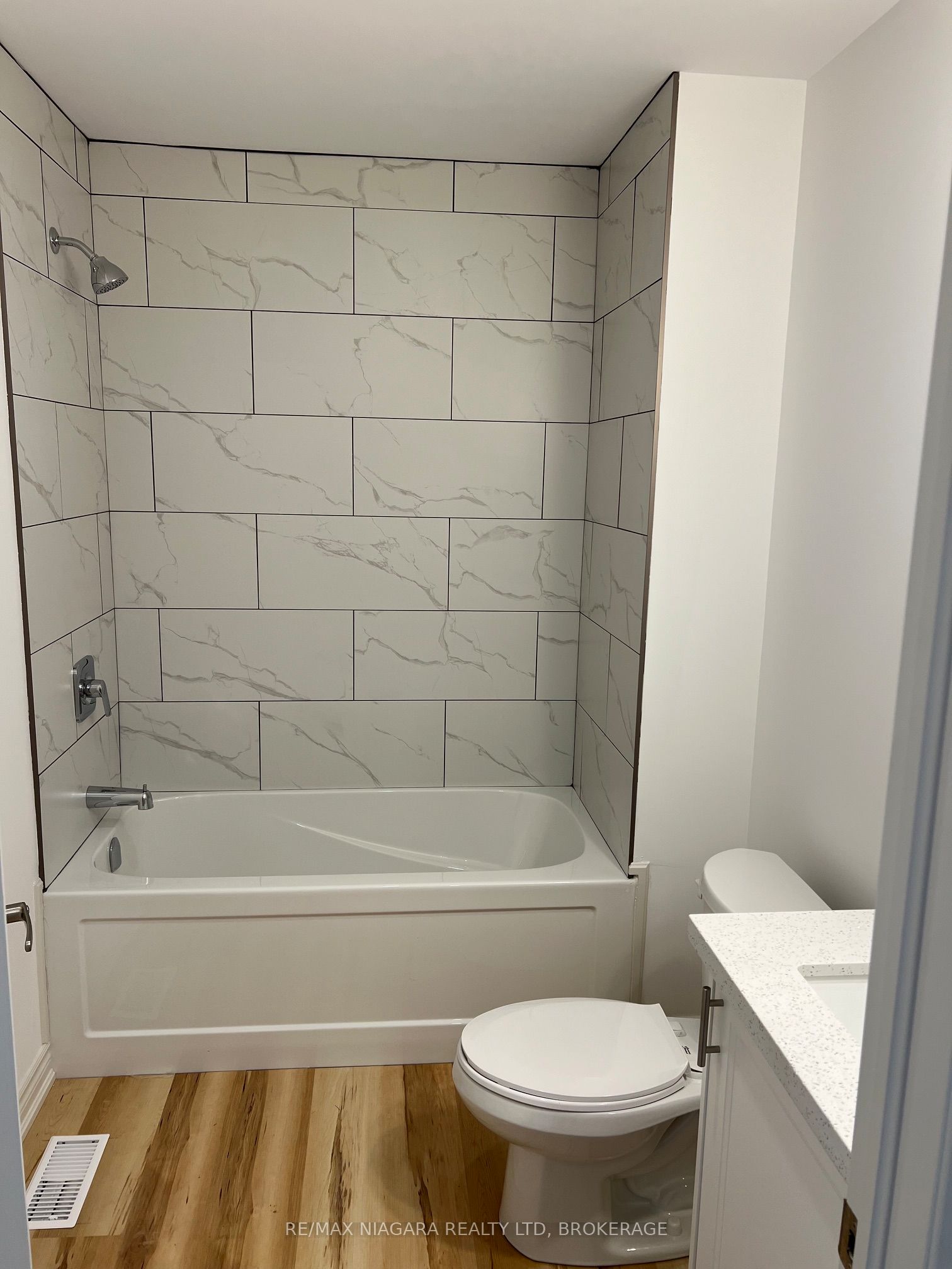 641 Clare Avenue Property Photo 10