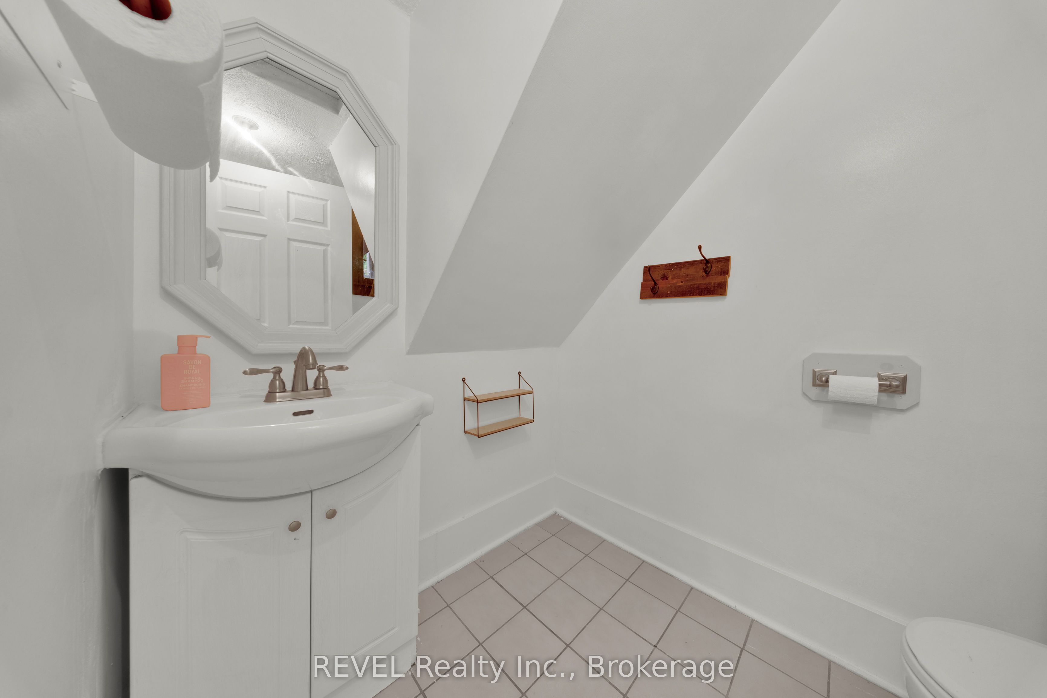1433 Pelham Street Property Photo 20