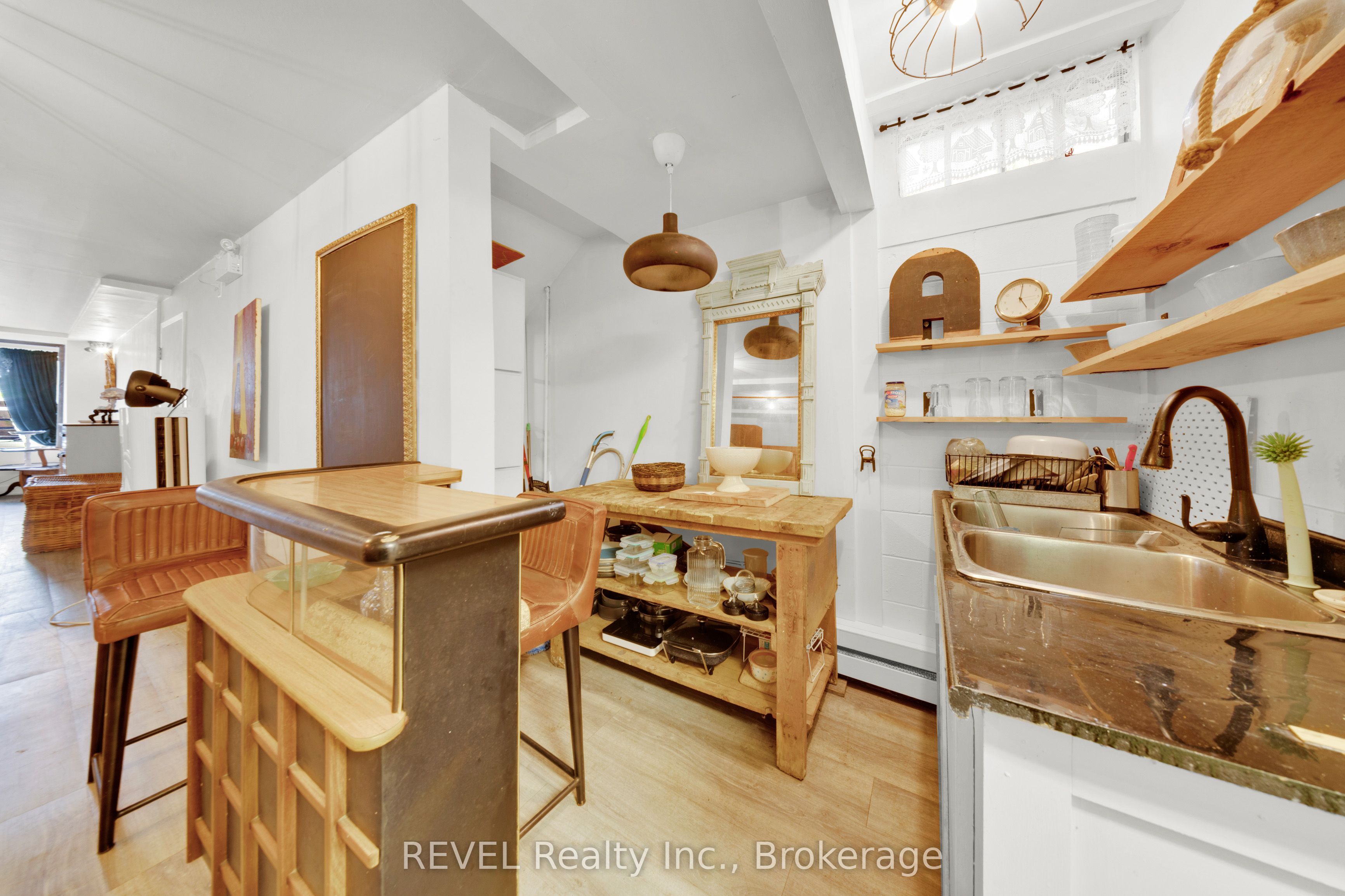 1433 Pelham Street Property Photo 27