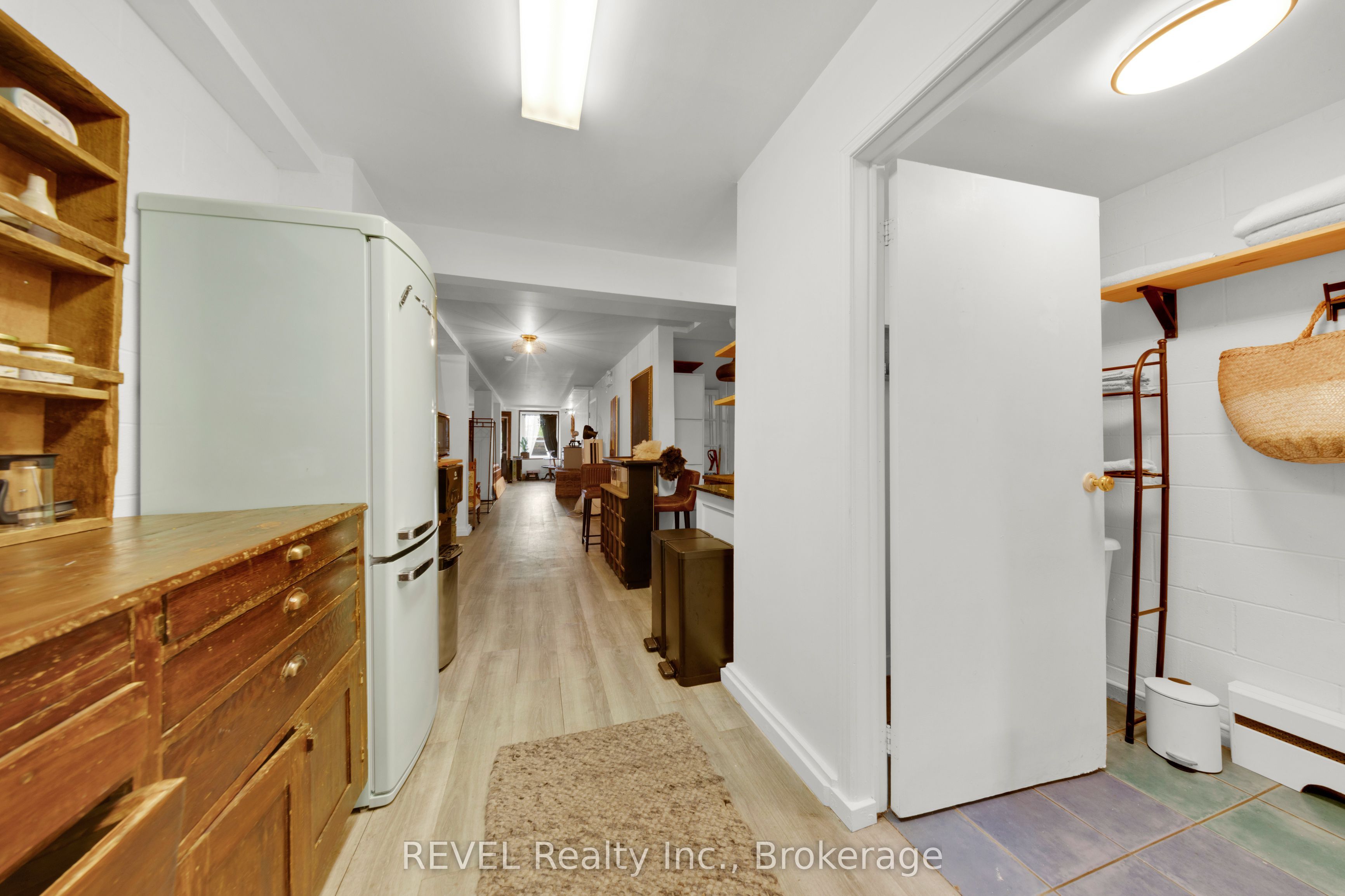 1433 Pelham Street Property Photo 35