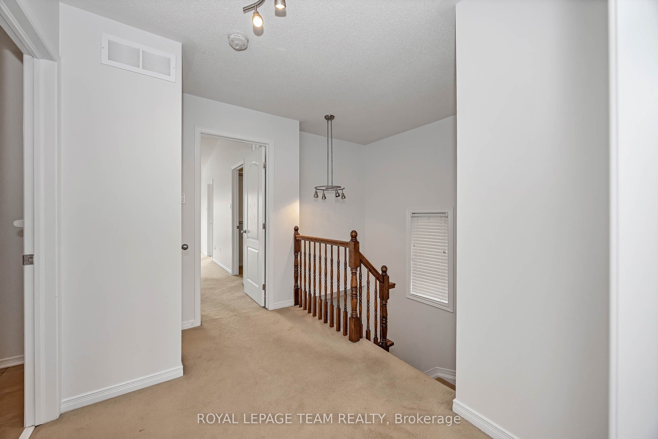 323 Freedom Private Property Photo 15