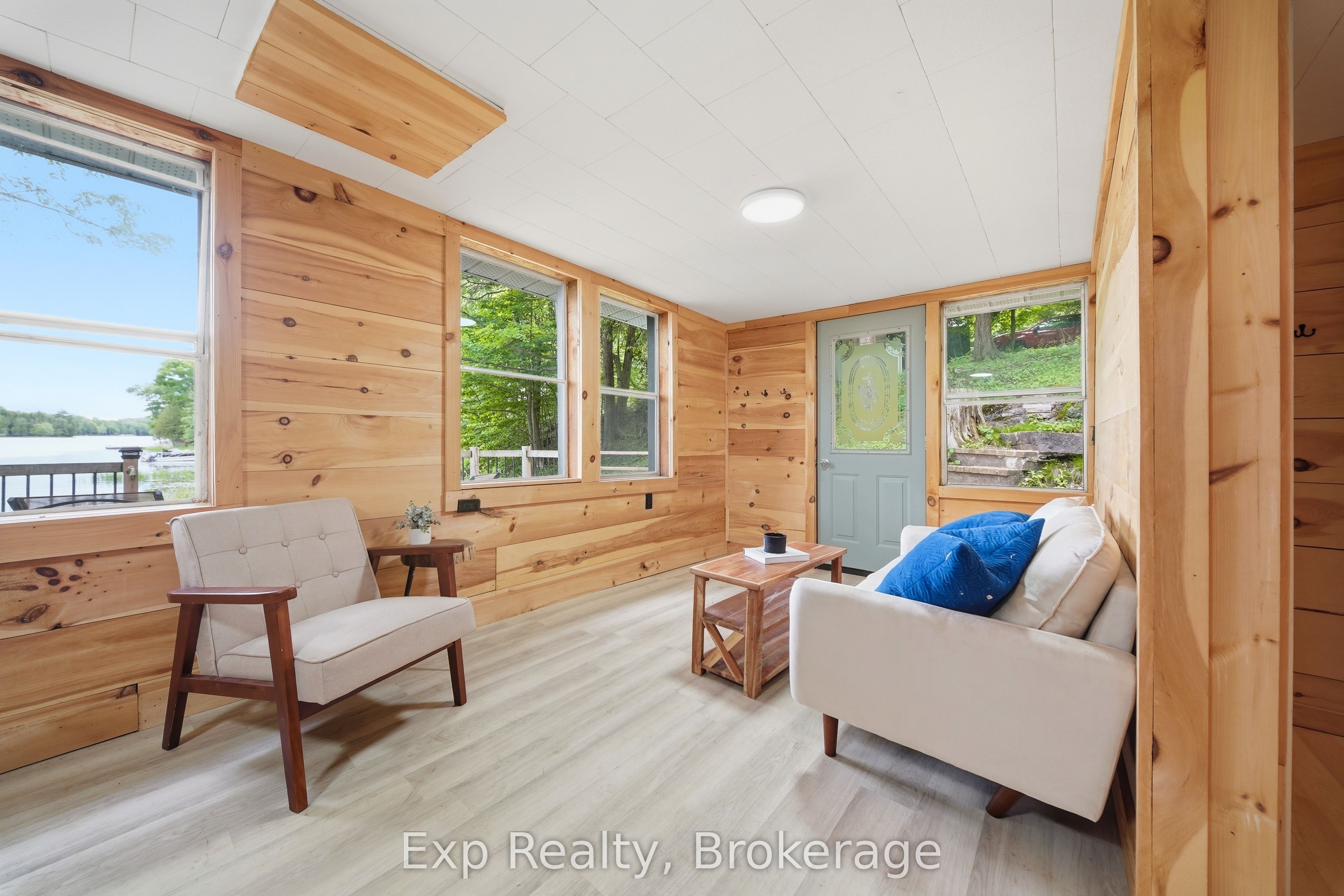 2077 Hambly Lane Property Photo 11