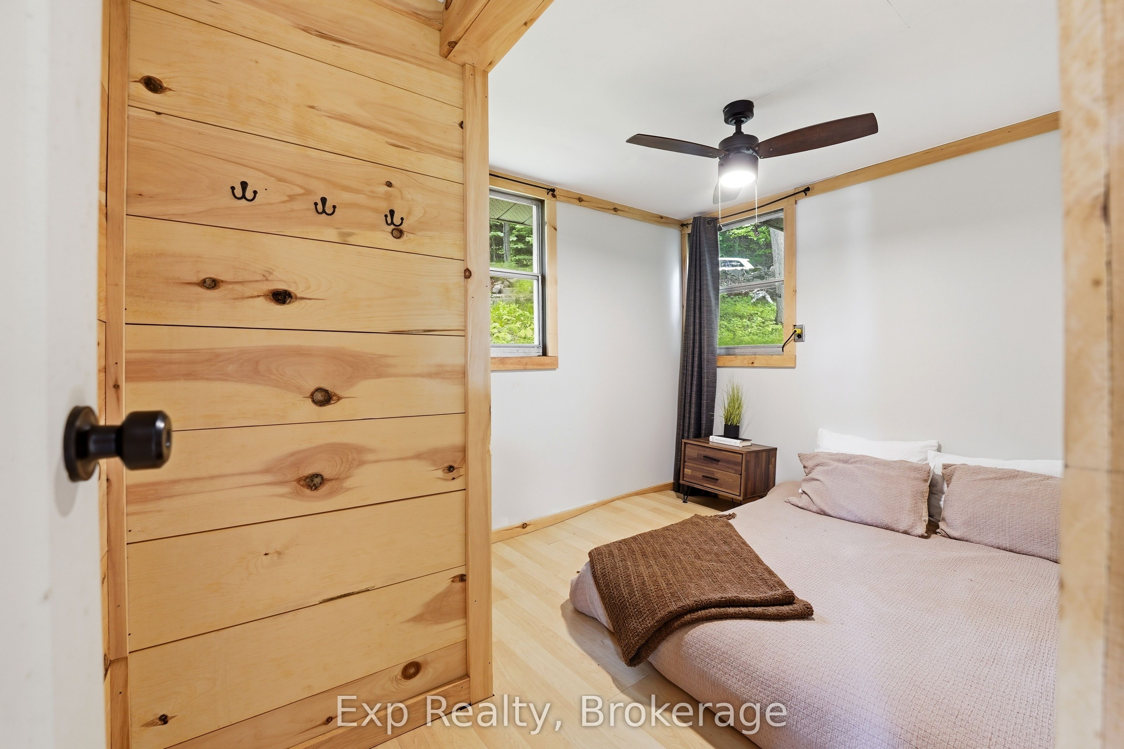 2077 Hambly Lane Property Photo 20