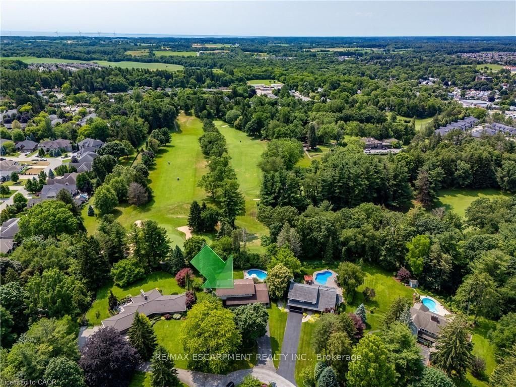 6 Summit Circle Property Photo 4