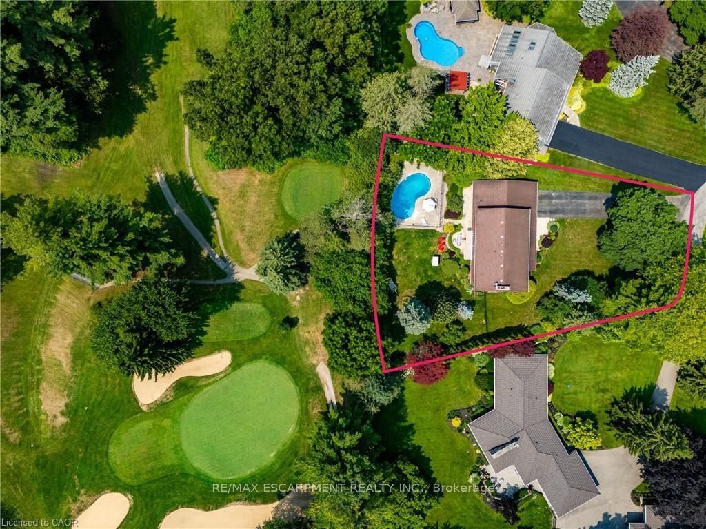 6 Summit Circle Property Photo 5
