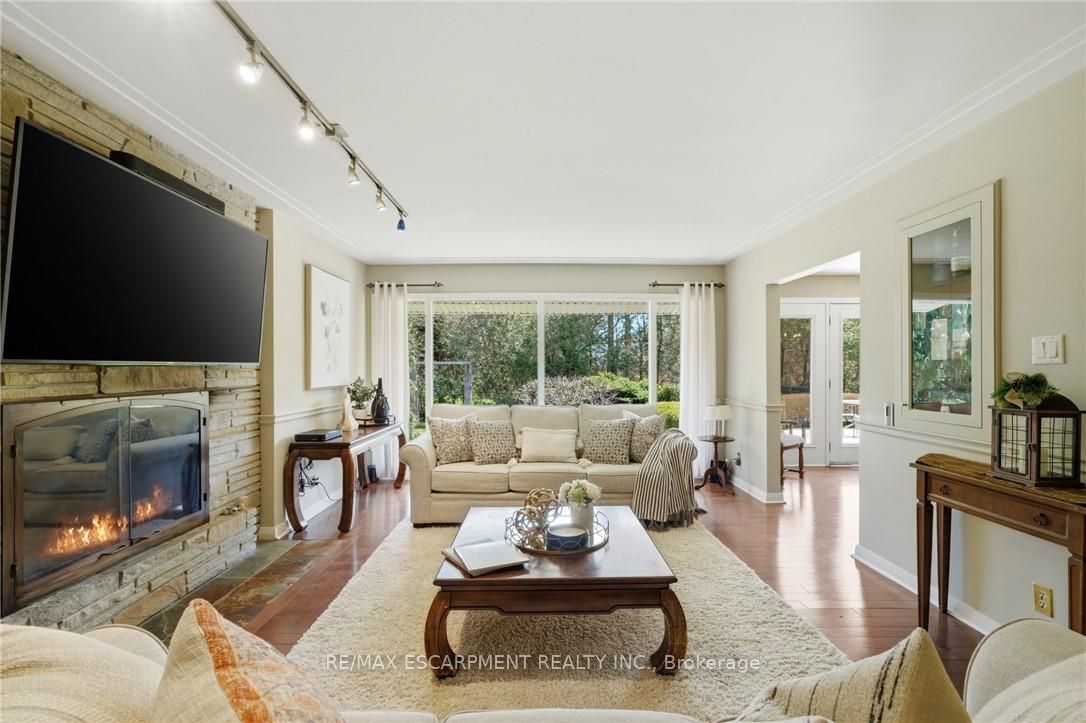 6 Summit Circle Property Photo 6