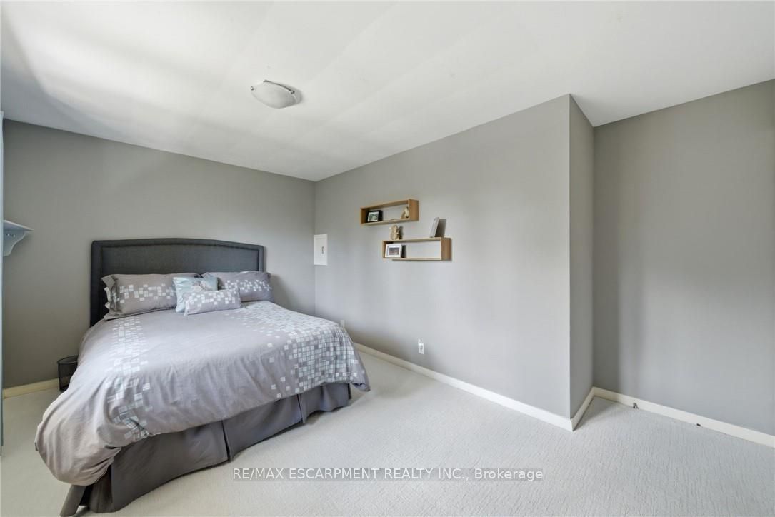 6 Summit Circle Property Photo 30